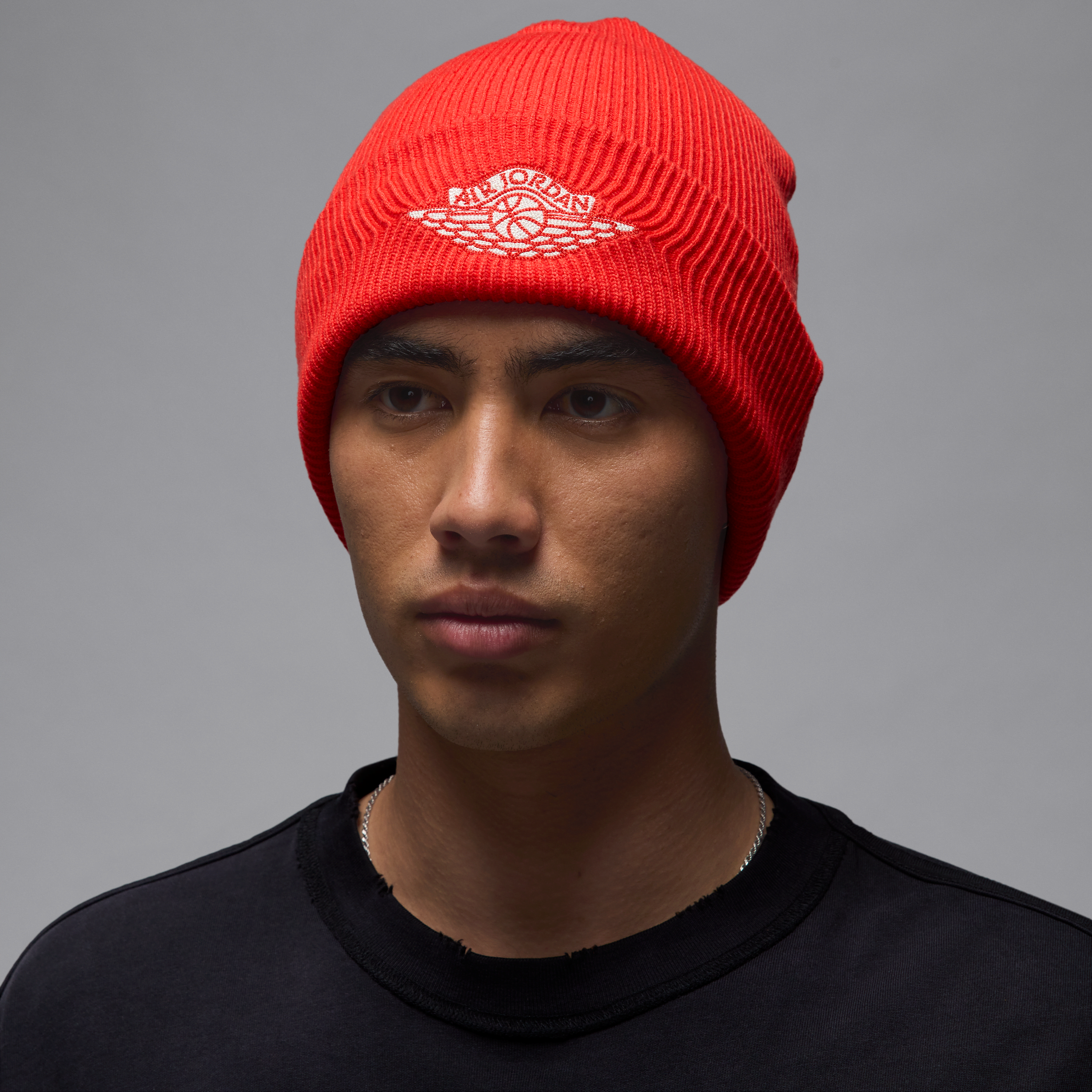 【ナイキ(NIKE)公式ストア】ジョーダン ピーク レア エア ビーニー IB4065-673 レッド 【ナイキ(NIKE)公式ストア】ジョーダン ピーク レア エア ビーニー IB4065-673 レッド