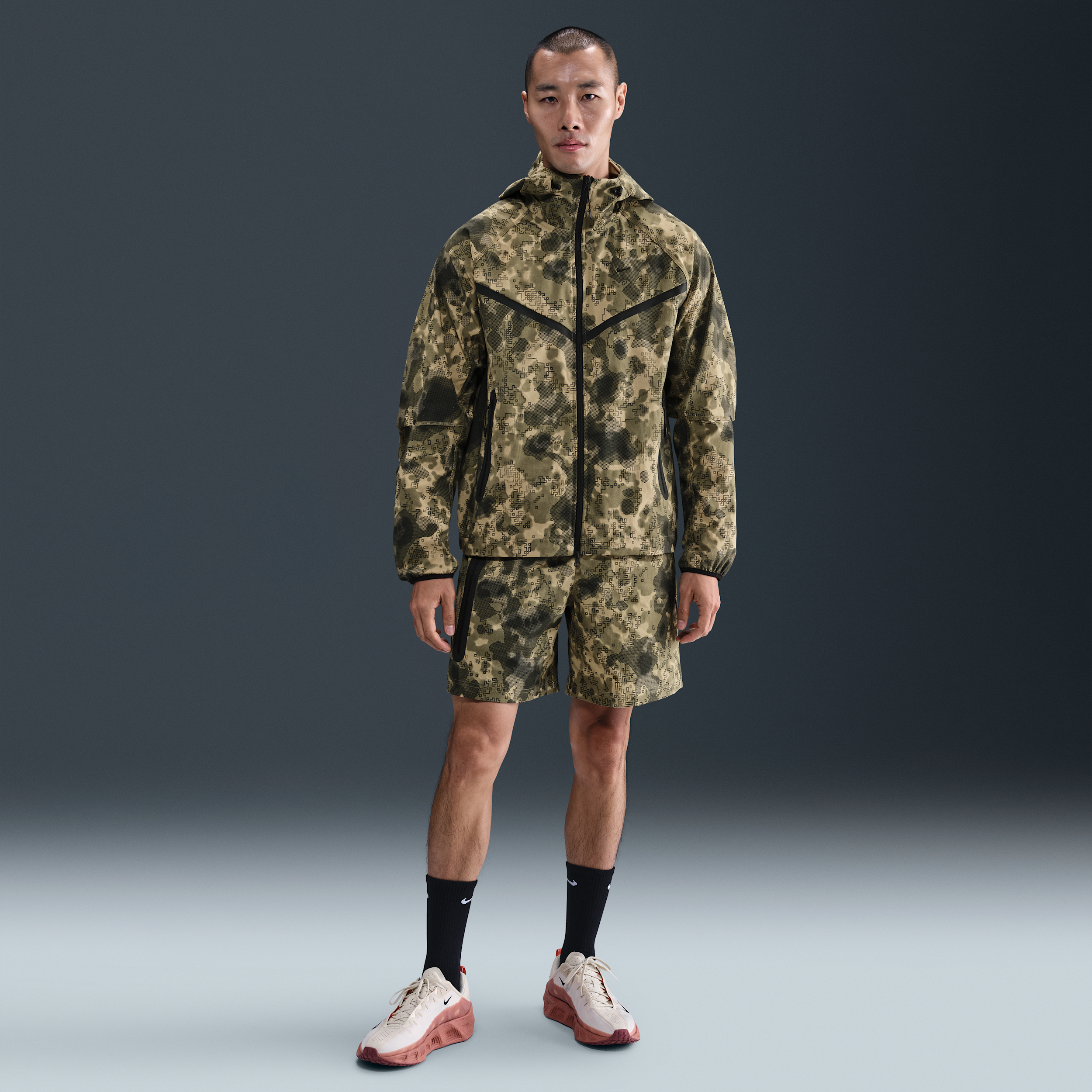 【ナイキ(NIKE)公式ストア】ナイキ テック メンズ Dri-FIT ウーブン カモ ショートパンツ HV0978-220 ブラウン 【ナイキ(NIKE)公式ストア】ナイキ テック メンズ Dri-FIT ウーブン カモ ショートパンツ HV0978-220 ブラウン
