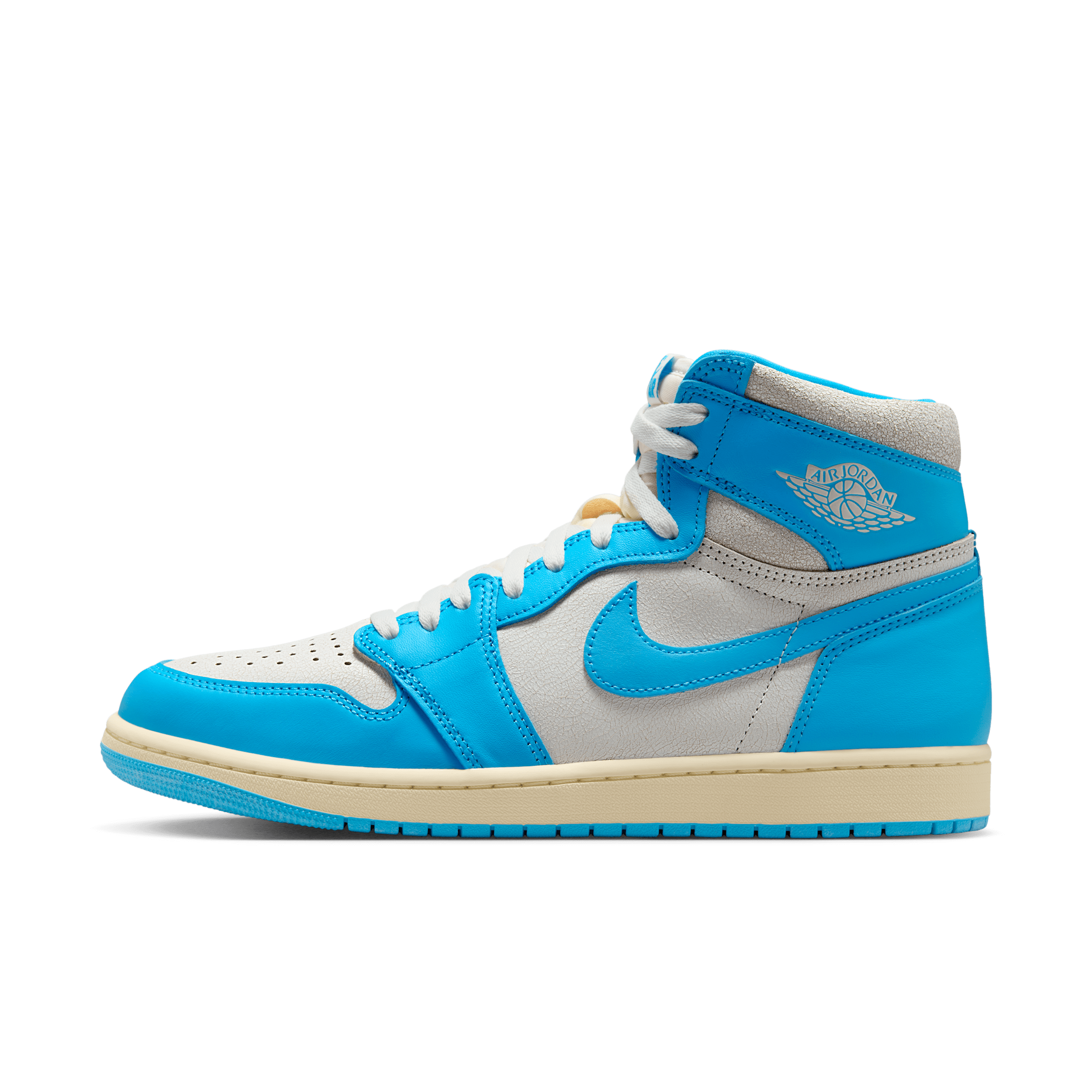 【ナイキ(NIKE)公式ストア】エア ジョーダン 1 レトロ HIGH OG "UNC Reimagined" メンズシューズ DZ5485-402 ブルー 【ナイキ(NIKE)公式ストア】エア ジョーダン 1 レトロ HIGH OG "UNC Reimagined" メンズシューズ DZ5485-402 ブルー