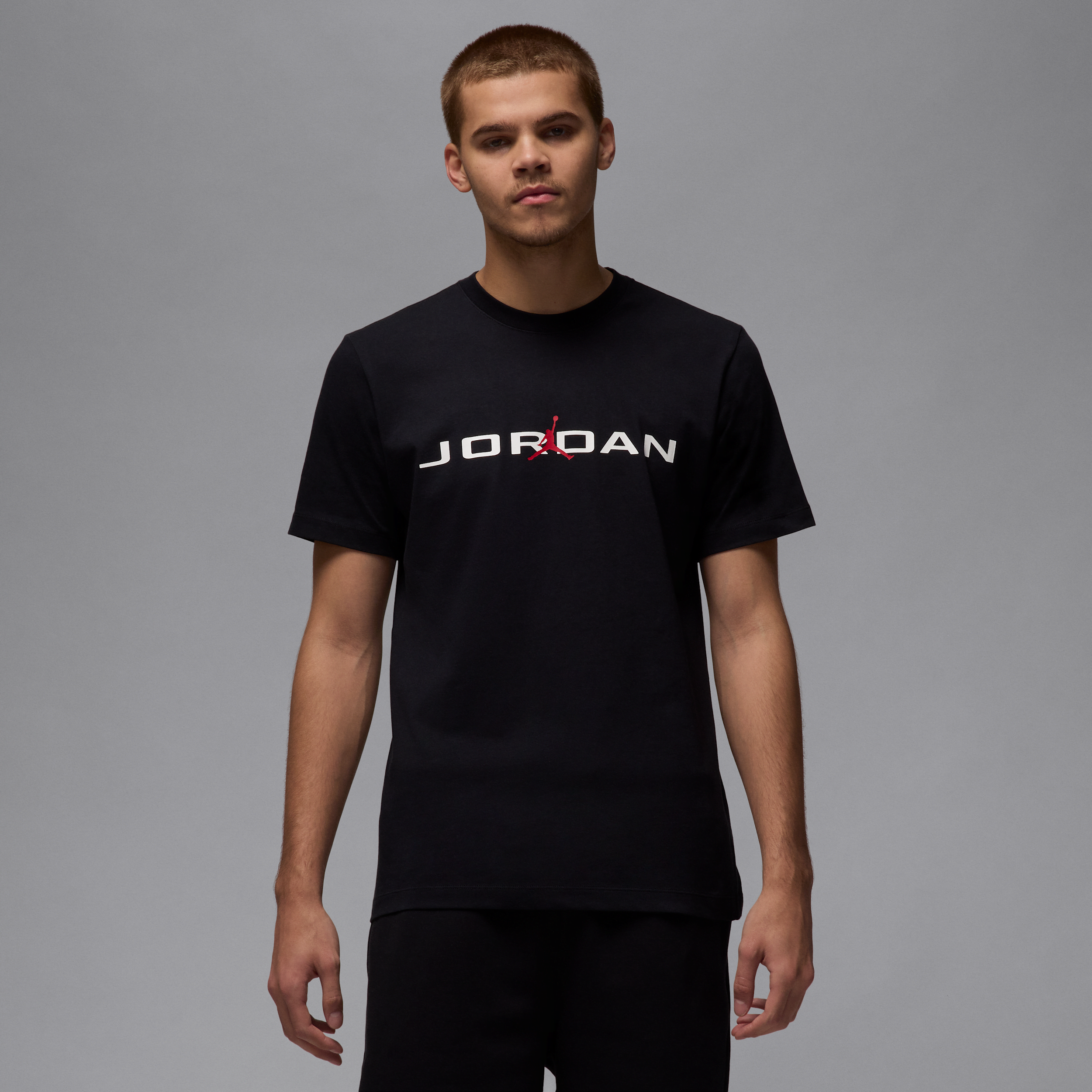 【ナイキ(NIKE)公式ストア】ジョーダン エア メンズ Tシャツ IB7353-010 ブラック 【ナイキ(NIKE)公式ストア】ジョーダン エア メンズ Tシャツ IB7353-010 ブラック