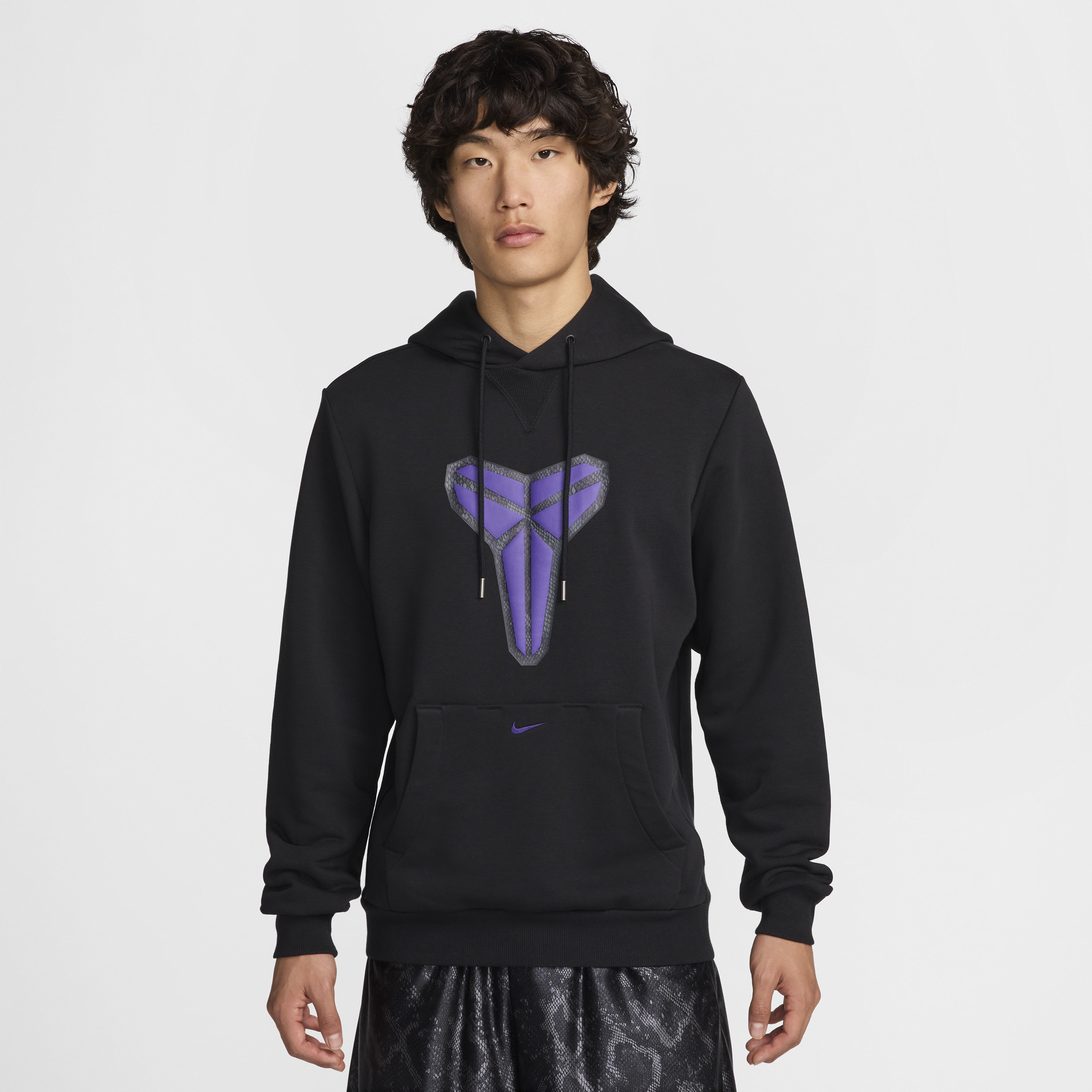 【ナイキ(NIKE)公式ストア】コービー メンズ Dri-FIT スタンダード イシュー プルオーバー バスケットボールパーカー HF0067-010 ブラック 【ナイキ(NIKE)公式ストア】コービー メンズ Dri-FIT スタンダード イシュー プルオーバー バスケットボールパーカー HF0067-010 ブラック