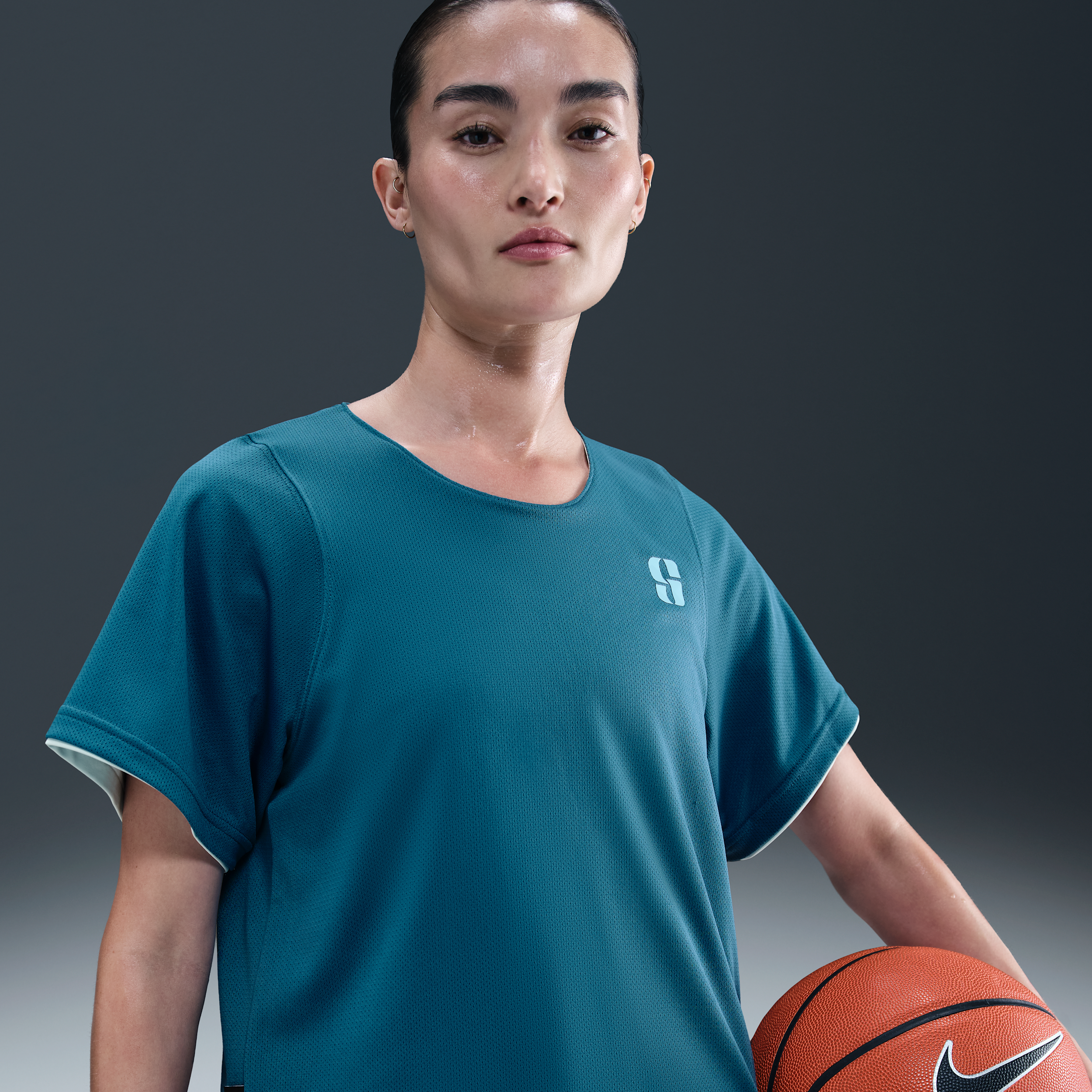 【ナイキ(NIKE)公式ストア】サブリナ Dri-FIT リバーシブル バスケットボールトップ IH3923-413 ブルー 【ナイキ(NIKE)公式ストア】サブリナ Dri-FIT リバーシブル バスケットボールトップ IH3923-413 ブルー