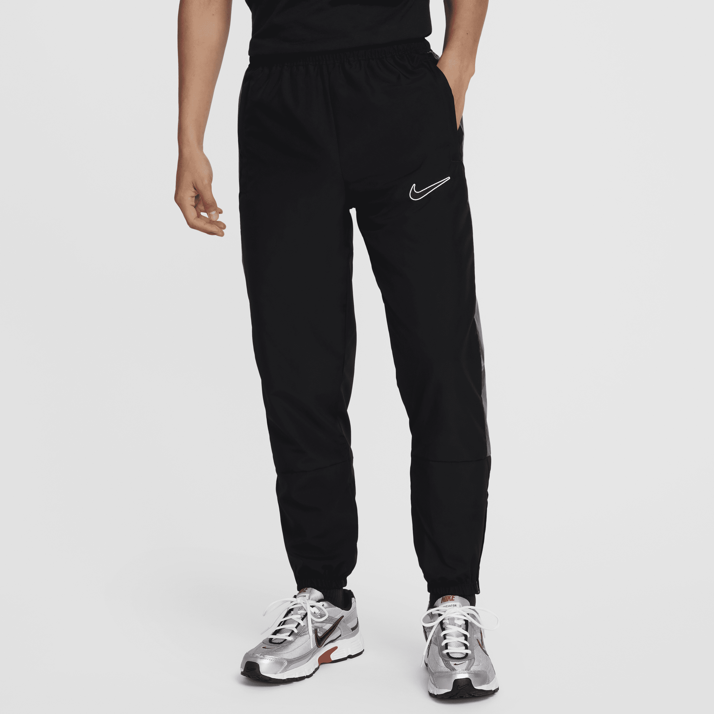 【ナイキ(NIKE)公式ストア】ナイキ アカデミー メンズ 撥水 サッカーパンツ FZ0497-010 ブラック 【ナイキ(NIKE)公式ストア】ナイキ アカデミー メンズ 撥水 サッカーパンツ FZ0497-010 ブラック