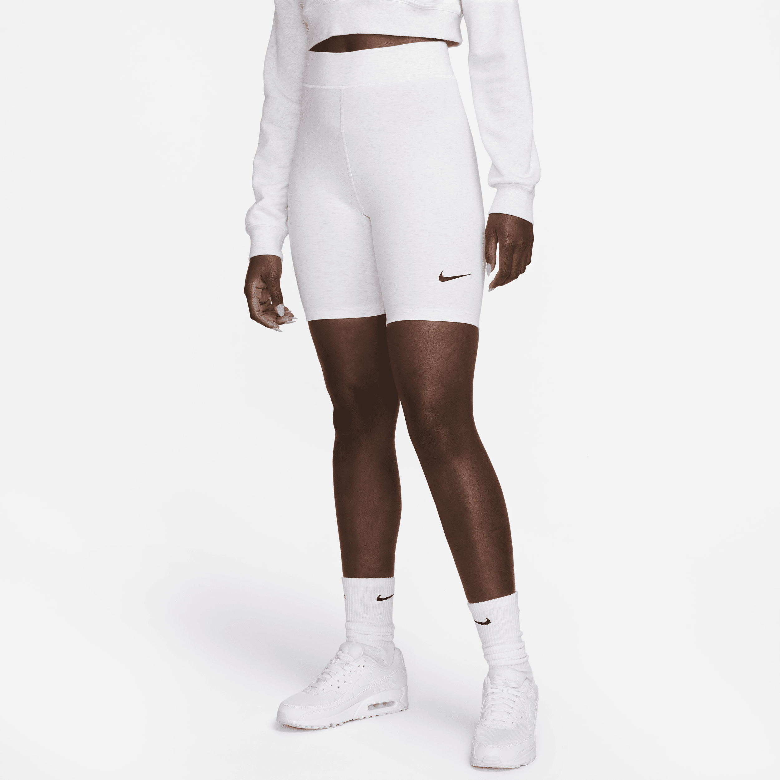 Nike Sportswear Classic Pantalón corto de ciclismo de 20 cm y talle alto - Mujer - Marrón