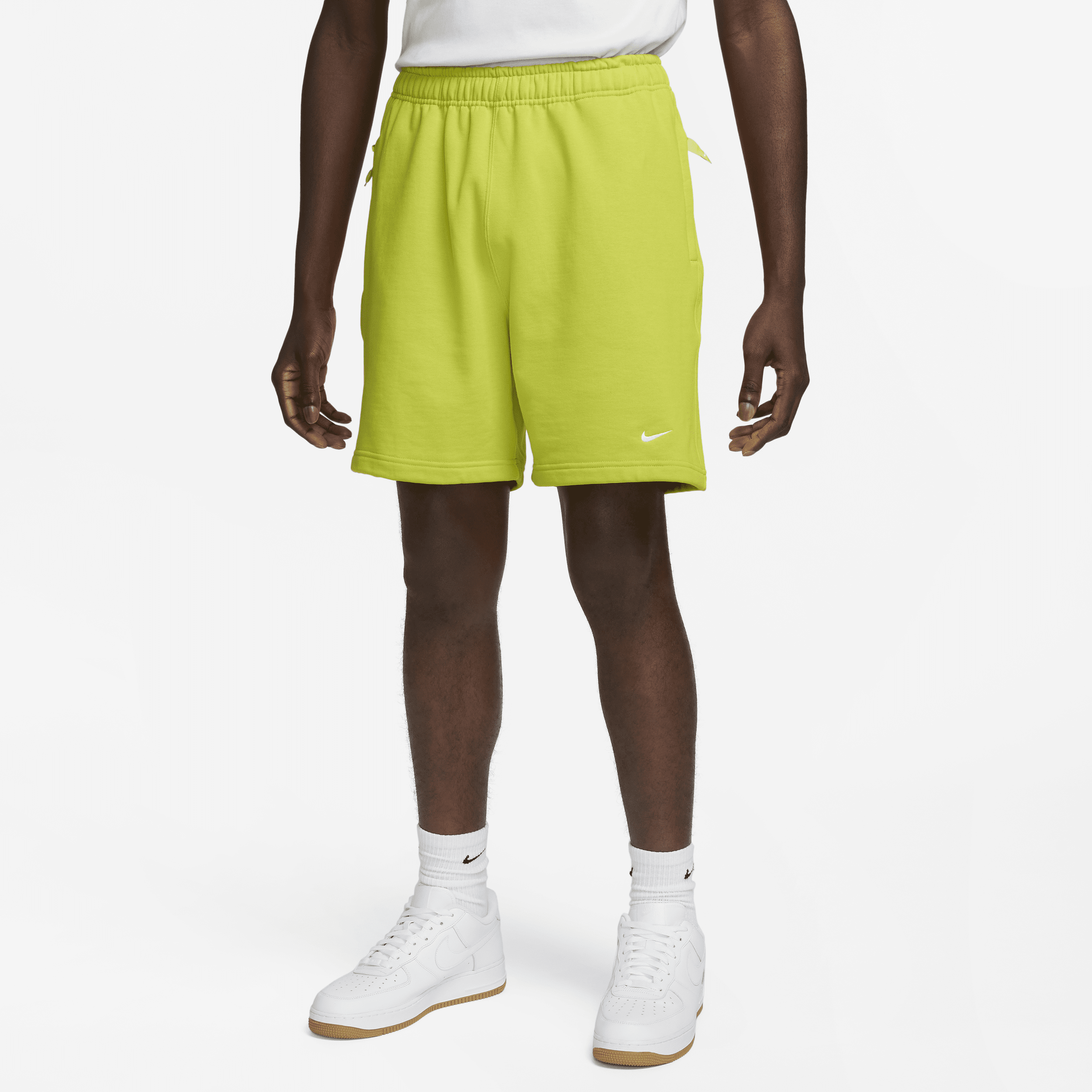 Nike Solo Swoosh-shorts i french terry til mænd - grøn