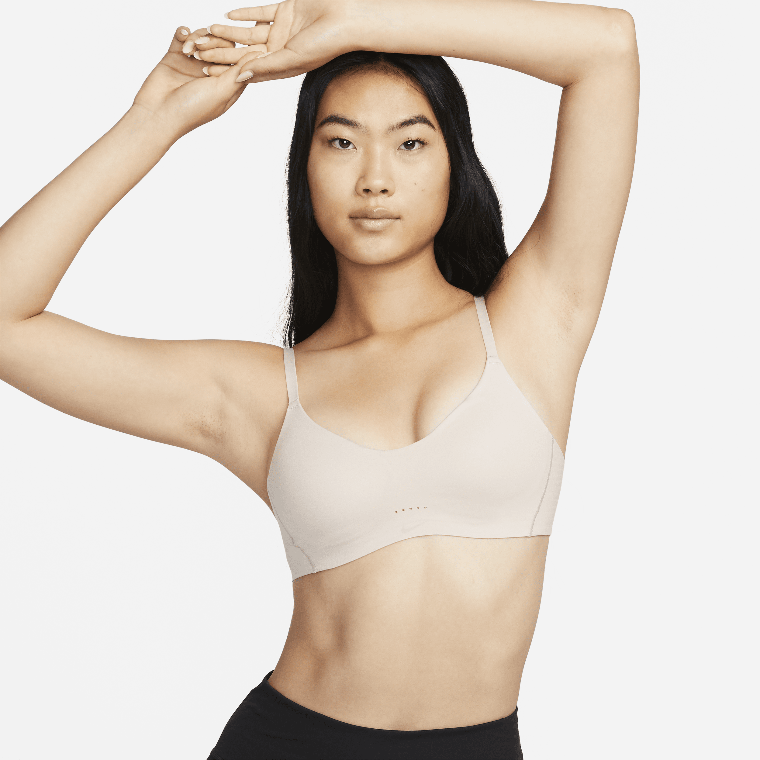 【ナイキ(NIKE)公式ストア】ナイキ Dri-FIT アレート ウィメンズ ミニマリスト ライトサポート パッディド スポーツブラ DM0527-207 ブラウン 【ナイキ(NIKE)公式ストア】ナイキ Dri-FIT アレート ウィメンズ ミニマリスト ライトサポート パッディド スポーツブラ DM0527-207 ブラウン