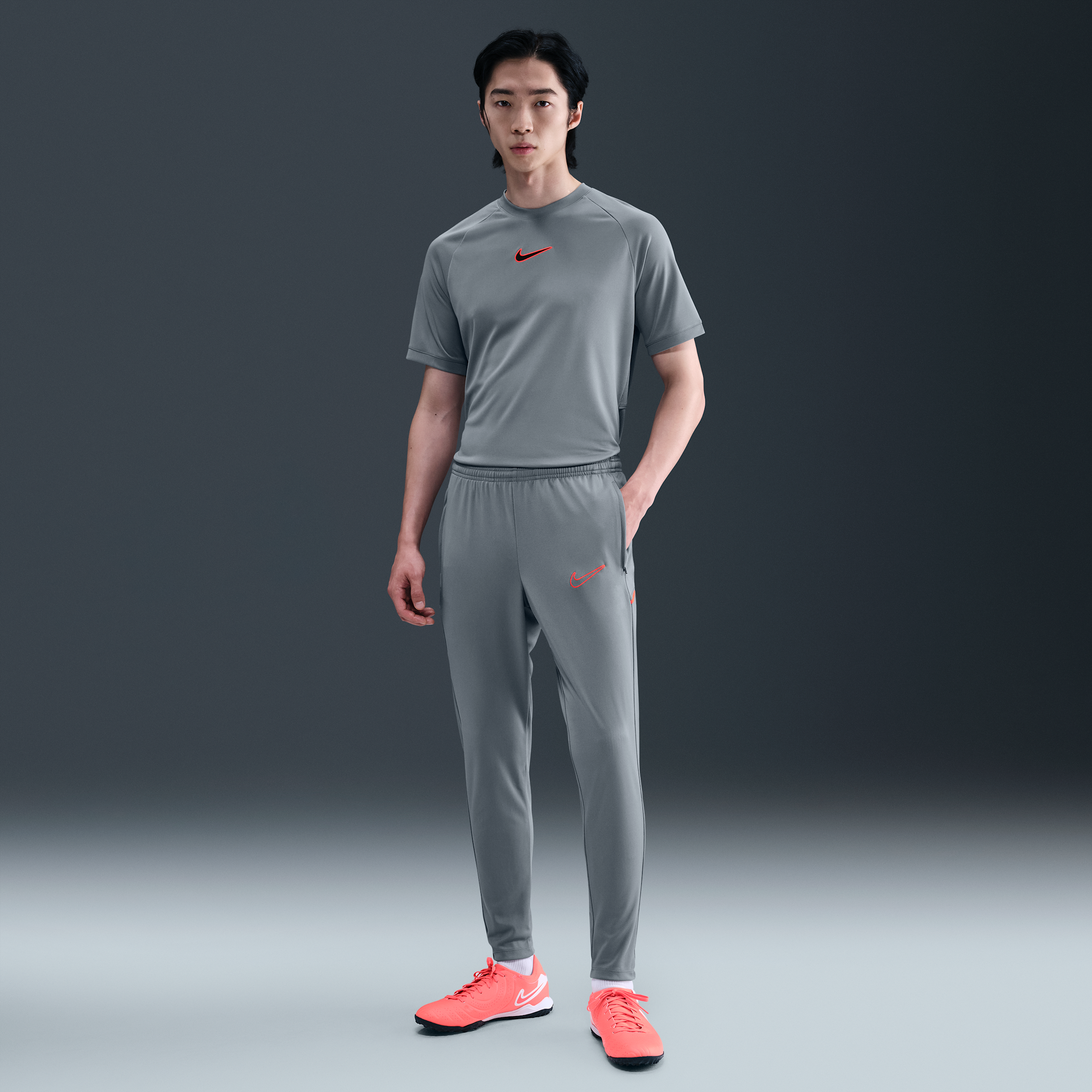 【ナイキ(NIKE)公式ストア】ナイキ アカデミー メンズ Dri-FIT サッカーパンツ HJ3777-066 グレー 【ナイキ(NIKE)公式ストア】ナイキ アカデミー メンズ Dri-FIT サッカーパンツ HJ3777-066 グレー