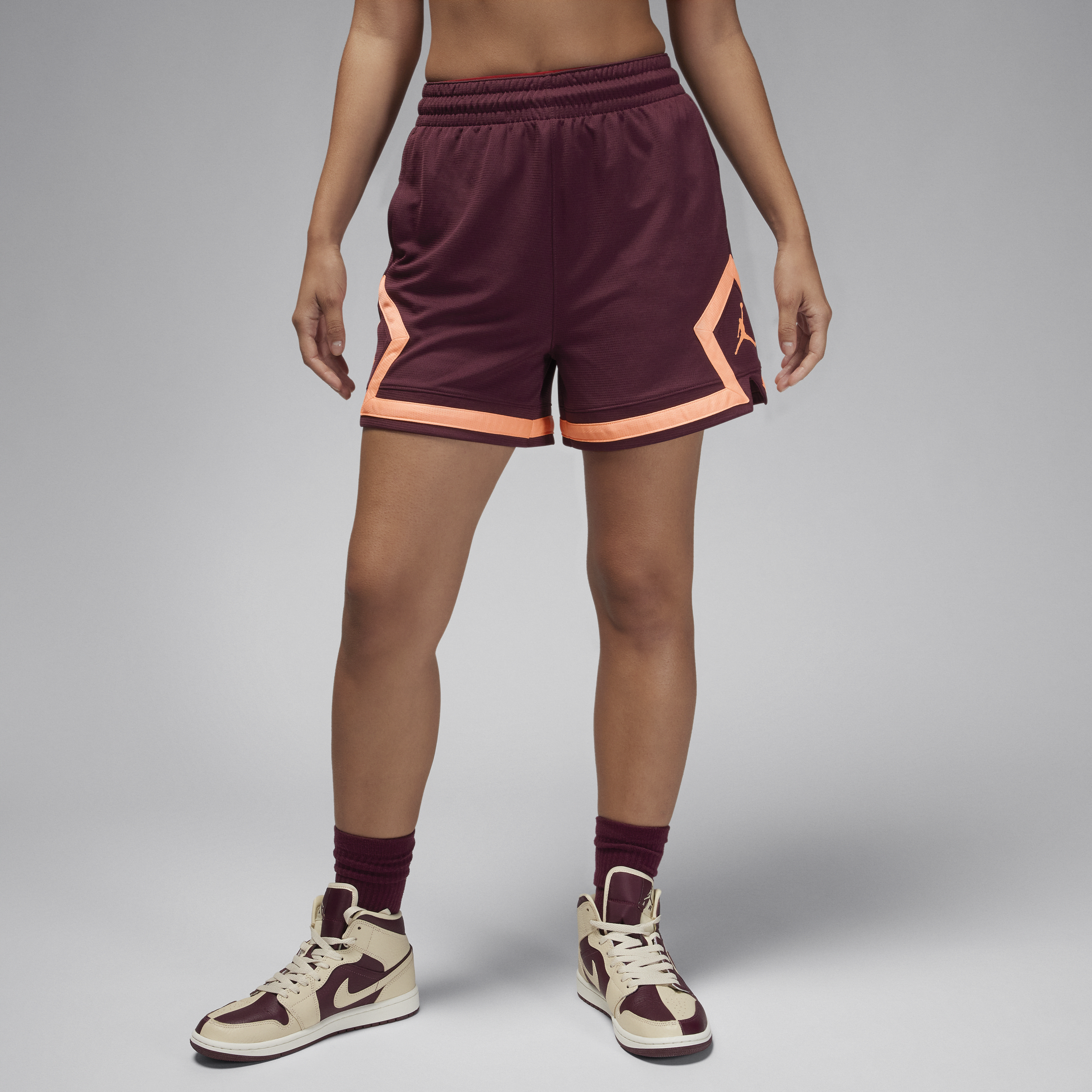 Jordan Sport Diamond-shorts (10 cm) til kvinder - rød