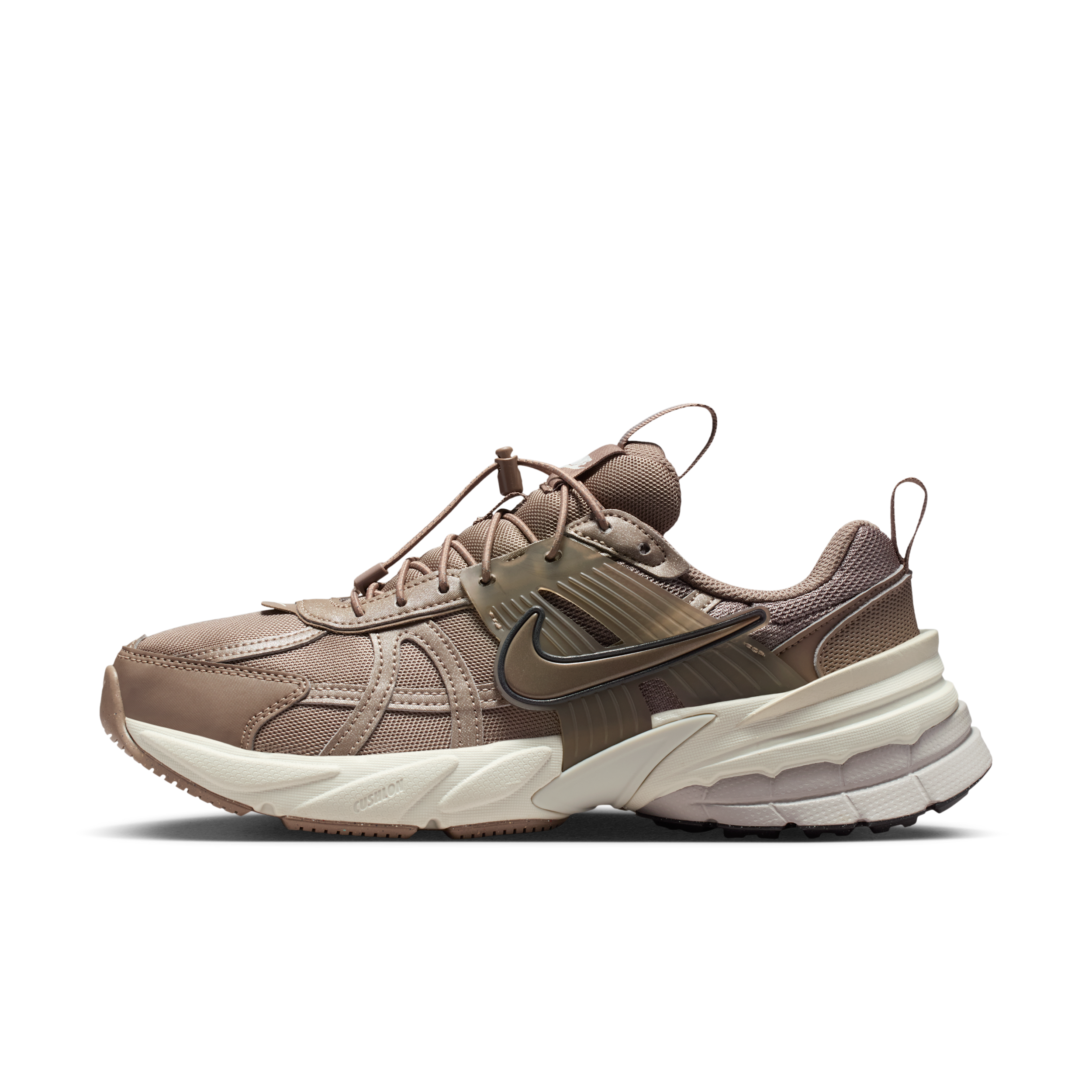 【ナイキ(NIKE)公式ストア】ナイキ V2K ラン ウィメンズシューズ IH0388-200 ブラウン 【ナイキ(NIKE)公式ストア】ナイキ V2K ラン ウィメンズシューズ IH0388-200 ブラウン