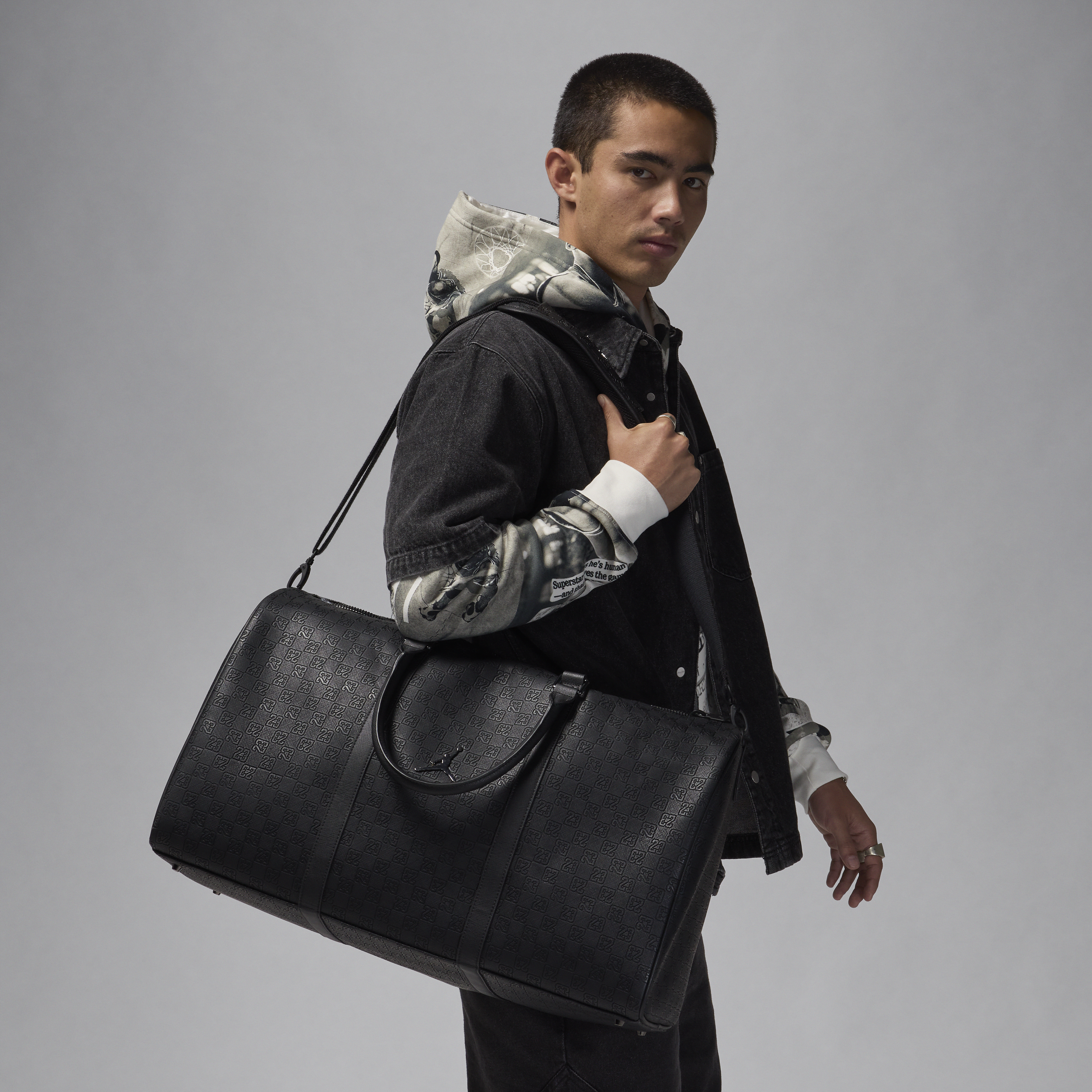Nike Jordan Monogram Duffle Bag (40L) - Black | HV1614-010 Nike Jordan Monogram Duffle Bag (40L) - Black | HV1614-010