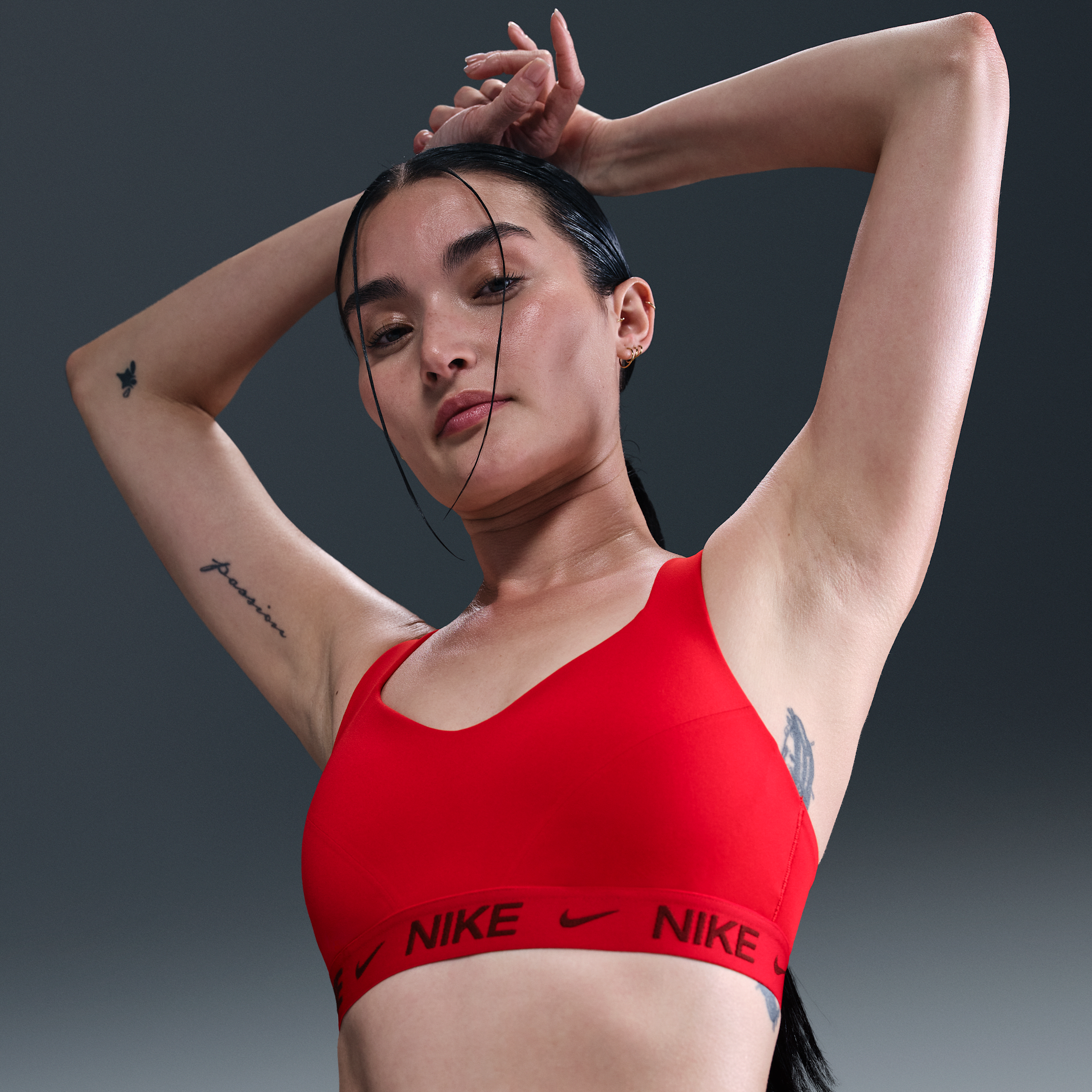 【ナイキ(NIKE)公式ストア】ナイキ インディ ハイサポート ウィメンズ パッディド アジャスタブル スポーツブラ FD1069-657 レッド 【ナイキ(NIKE)公式ストア】ナイキ インディ ハイサポート ウィメンズ パッディド アジャスタブル スポーツブラ FD1069-657 レッド