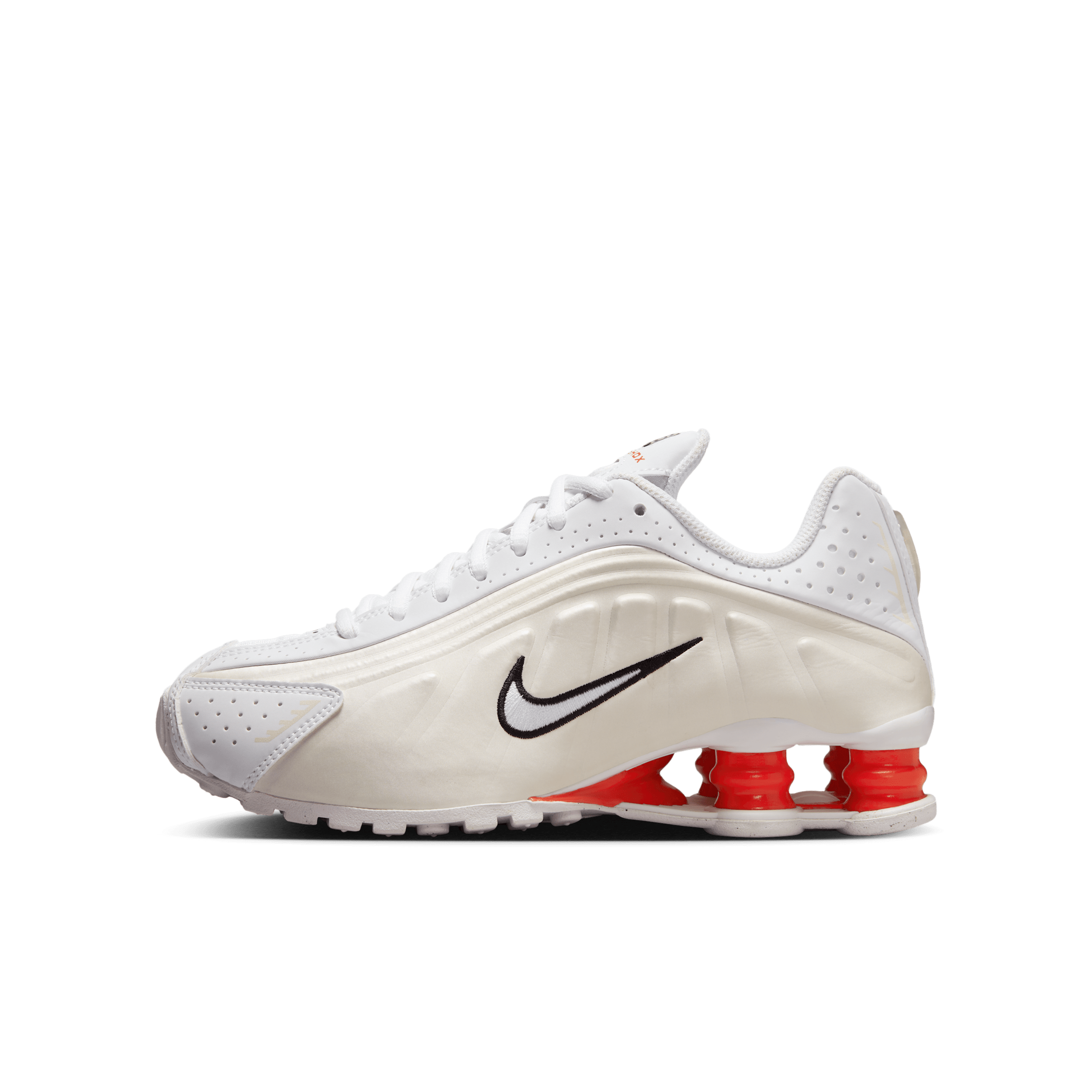 【ナイキ(NIKE)公式ストア】ナイキ ショックス R4 ジュニアシューズ CW2626-102 ホワイト 【ナイキ(NIKE)公式ストア】ナイキ ショックス R4 ジュニアシューズ CW2626-102 ホワイト
