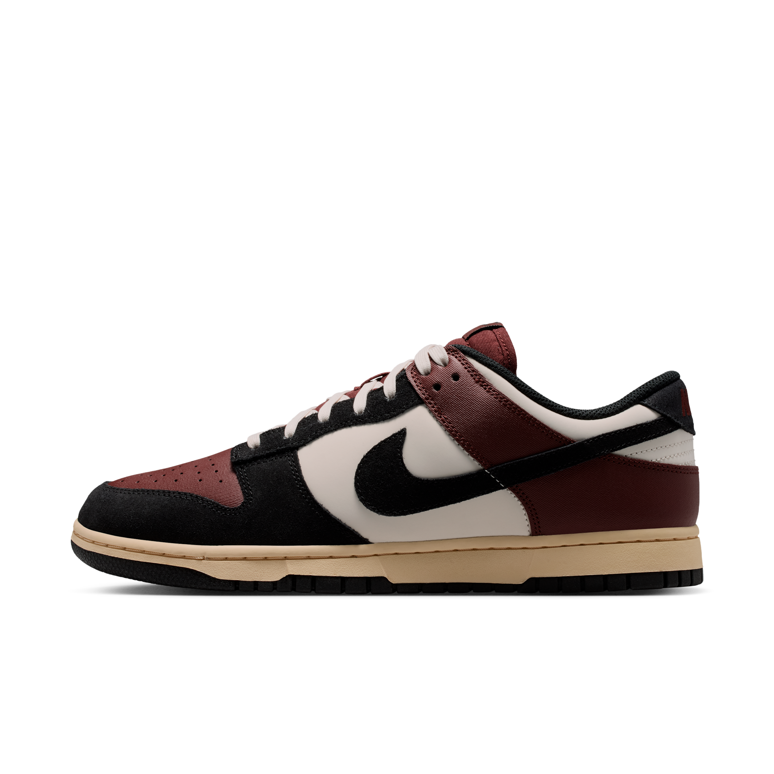 Nike Dunk Low Retro, vue de côté