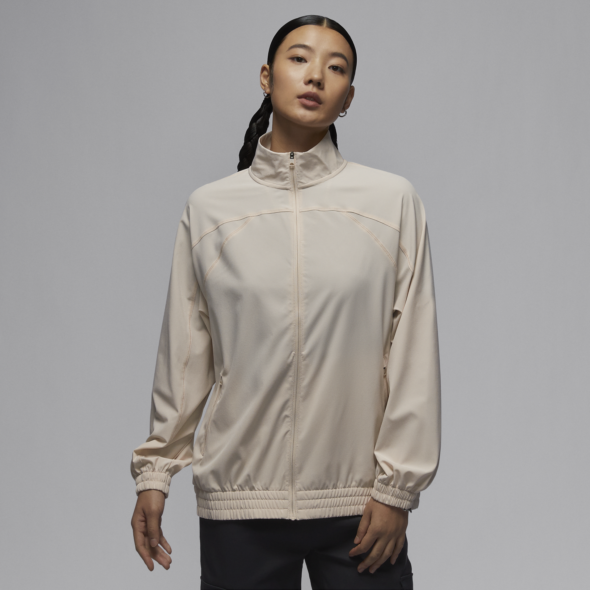 【ナイキ(NIKE)公式ストア】ジョーダン Dri-FIT スポーツ ウィメンズ ウーブンジャケット FN5144-203 ブラウン 【ナイキ(NIKE)公式ストア】ジョーダン Dri-FIT スポーツ ウィメンズ ウーブンジャケット FN5144-203 ブラウン