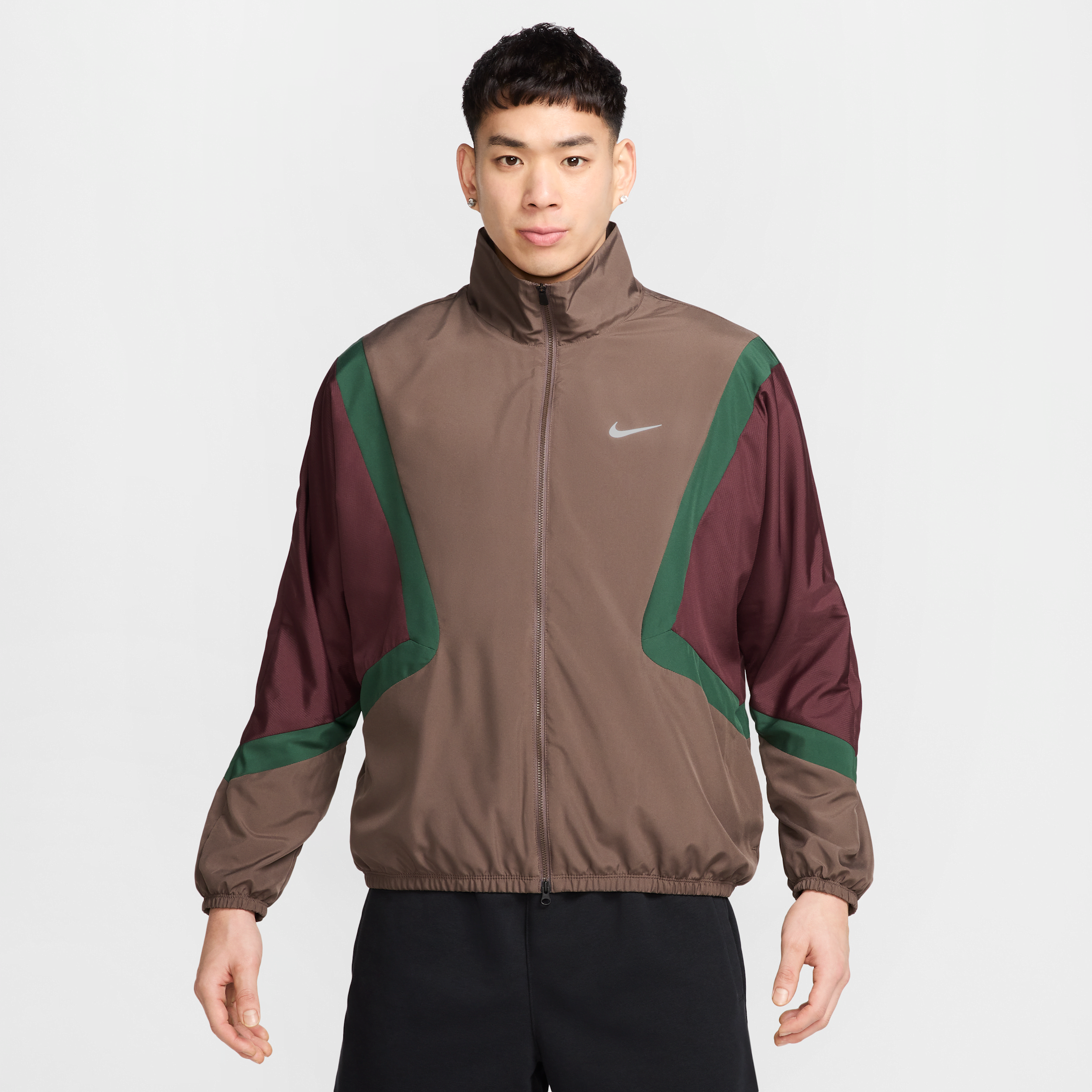 【ナイキ(NIKE)公式ストア】ナイキ アイコン メンズ ウーブン バスケットボールジャケット HV4886-004 ブラウン 【ナイキ(NIKE)公式ストア】ナイキ アイコン メンズ ウーブン バスケットボールジャケット HV4886-004 ブラウン