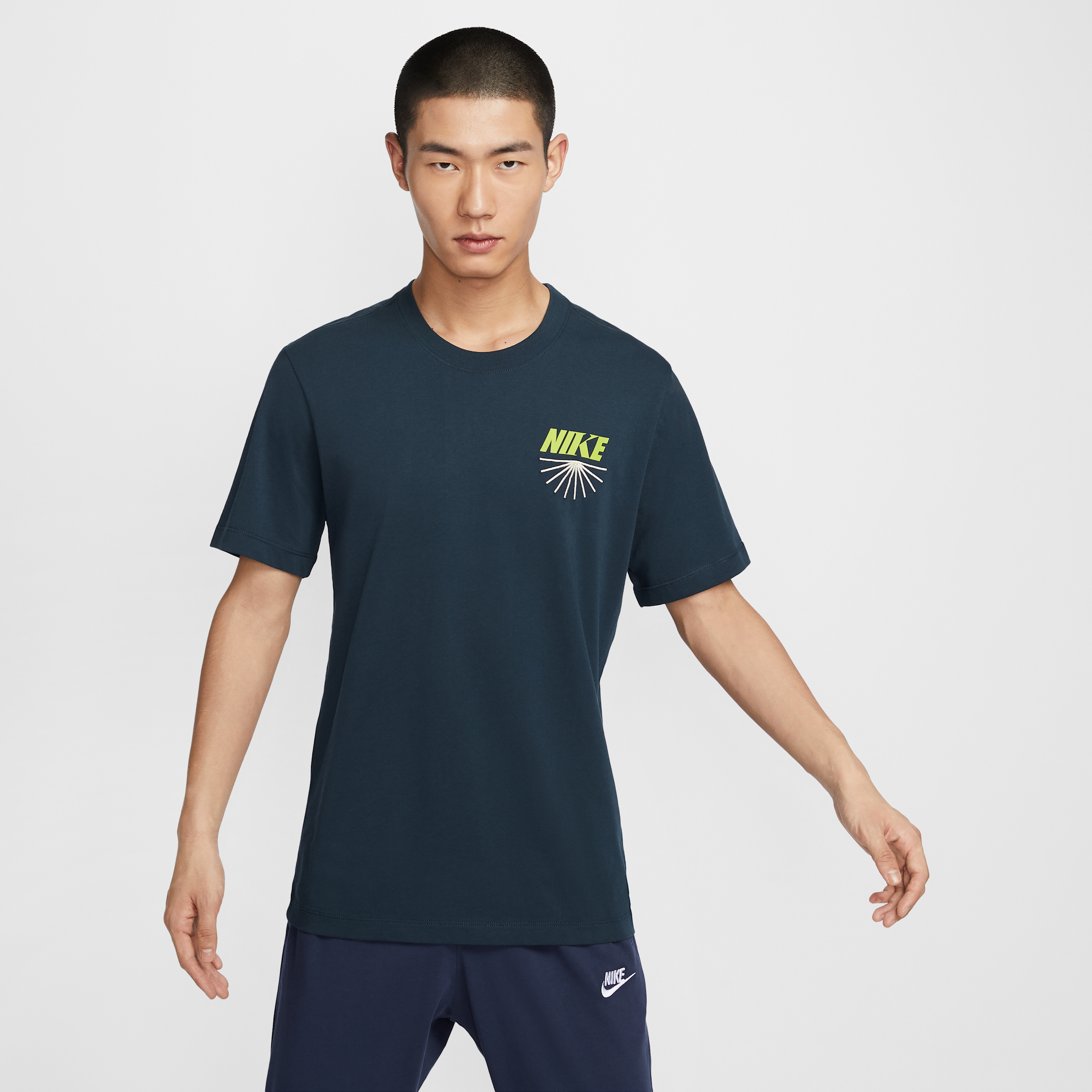 【ナイキ(NIKE)公式ストア】ナイキ スポーツウェア メンズ Tシャツ FZ9999-478 ブルー 【ナイキ(NIKE)公式ストア】ナイキ スポーツウェア メンズ Tシャツ FZ9999-478 ブルー