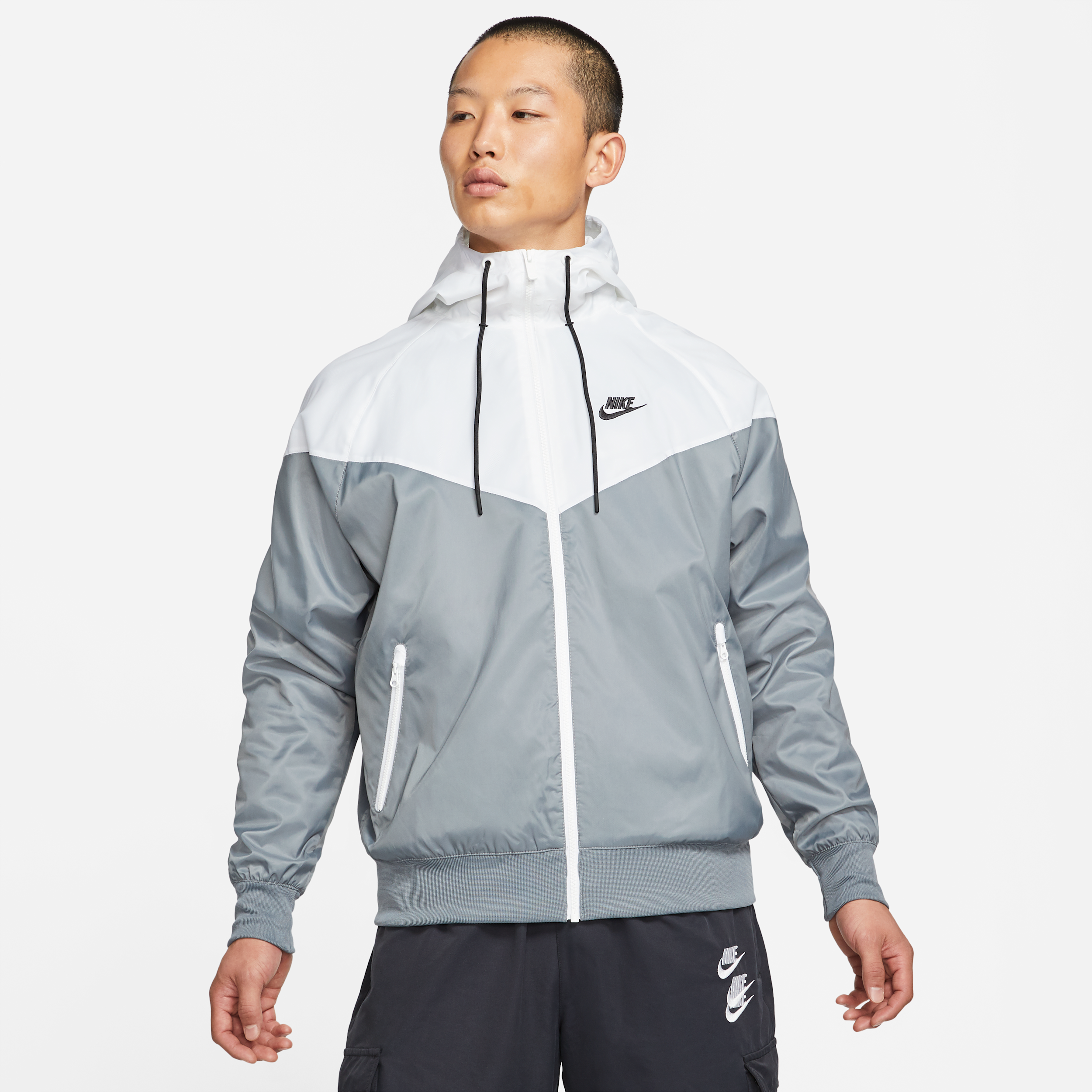 【ナイキ(NIKE)公式ストア】ナイキ スポーツウェア ウィンドランナー メンズ フーデッド ジャケット DA0002-084 グレー 【ナイキ(NIKE)公式ストア】ナイキ スポーツウェア ウィンドランナー メンズ フーデッド ジャケット DA0002-084 グレー