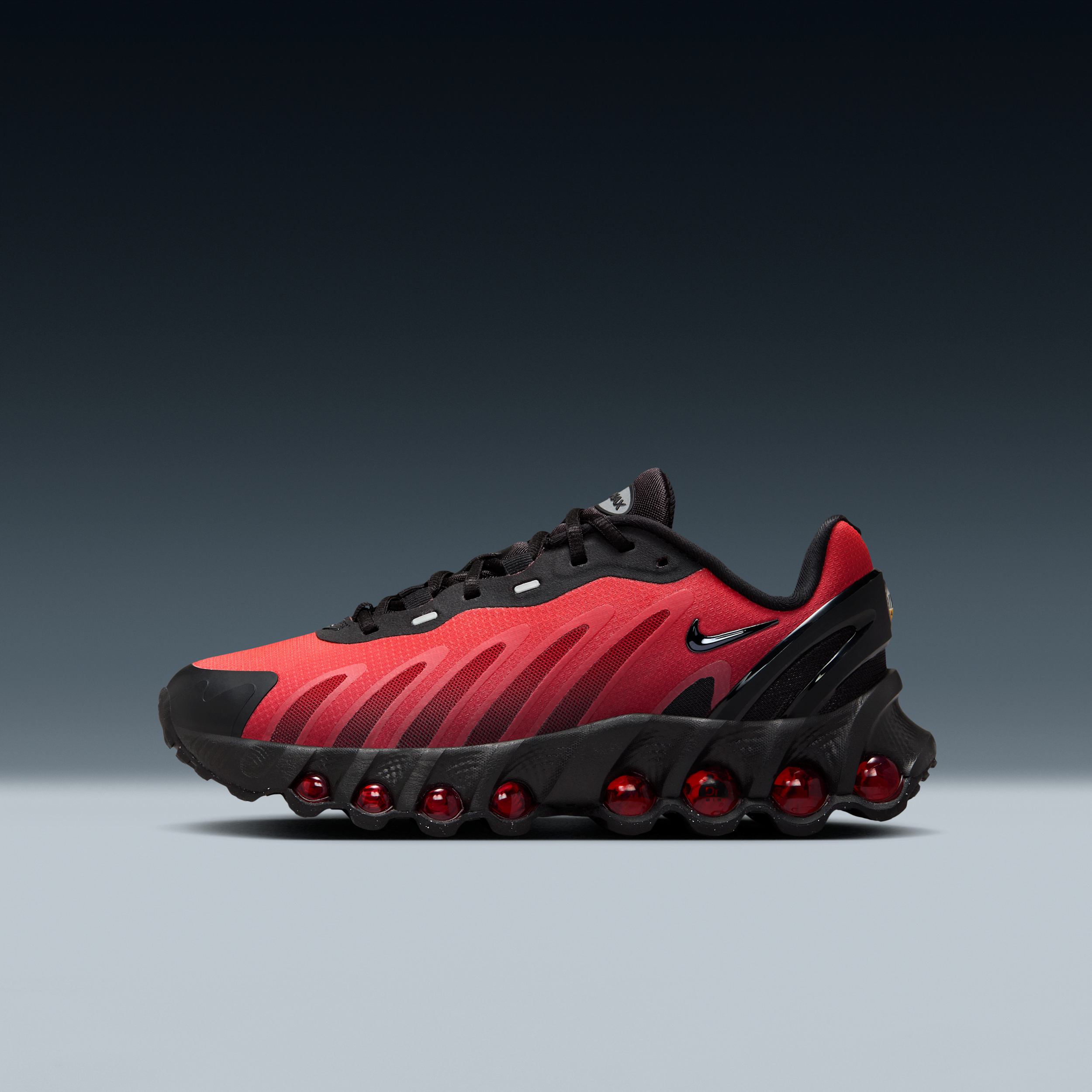 【ナイキ(NIKE)公式ストア】ナイキ エア マックス Dn8 ジュニアシューズ HF7310-004 ブラック 【ナイキ(NIKE)公式ストア】ナイキ エア マックス Dn8 ジュニアシューズ HF7310-004 ブラック