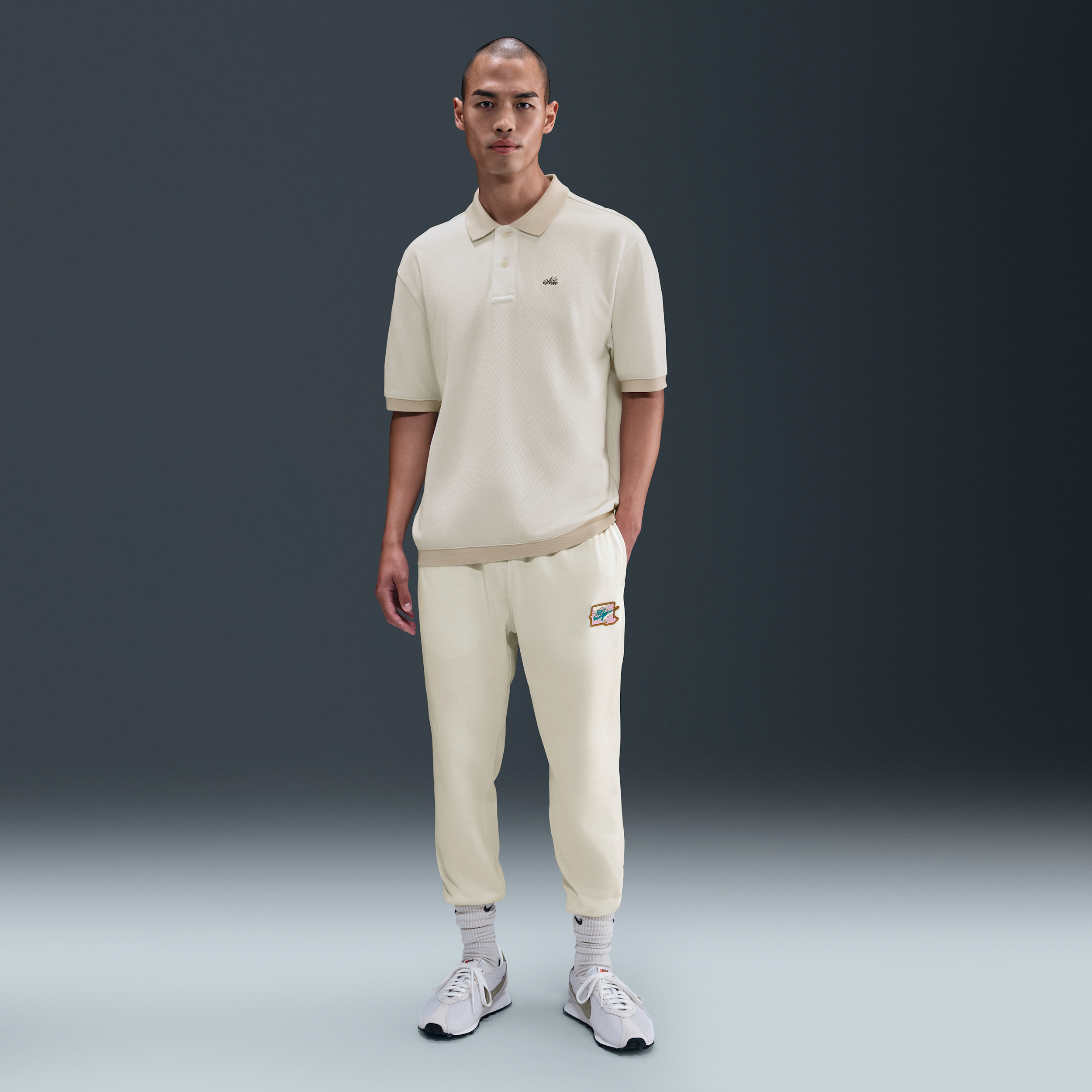 【ナイキ(NIKE)公式ストア】ナイキ クラブ メンズ フレンチ テリー カフ パンツ FZ0767-133 ホワイト 【ナイキ(NIKE)公式ストア】ナイキ クラブ メンズ フレンチ テリー カフ パンツ FZ0767-133 ホワイト