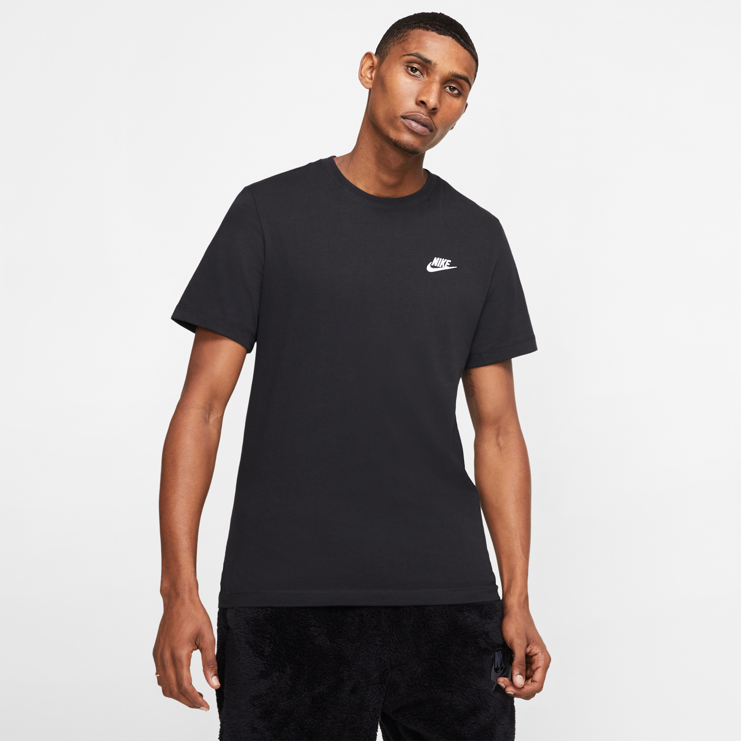 【ナイキ(NIKE)公式ストア】ナイキ スポーツウェア クラブ メンズ Tシャツ AR4999-013 ブラック 【ナイキ(NIKE)公式ストア】ナイキ スポーツウェア クラブ メンズ Tシャツ AR4999-013 ブラック