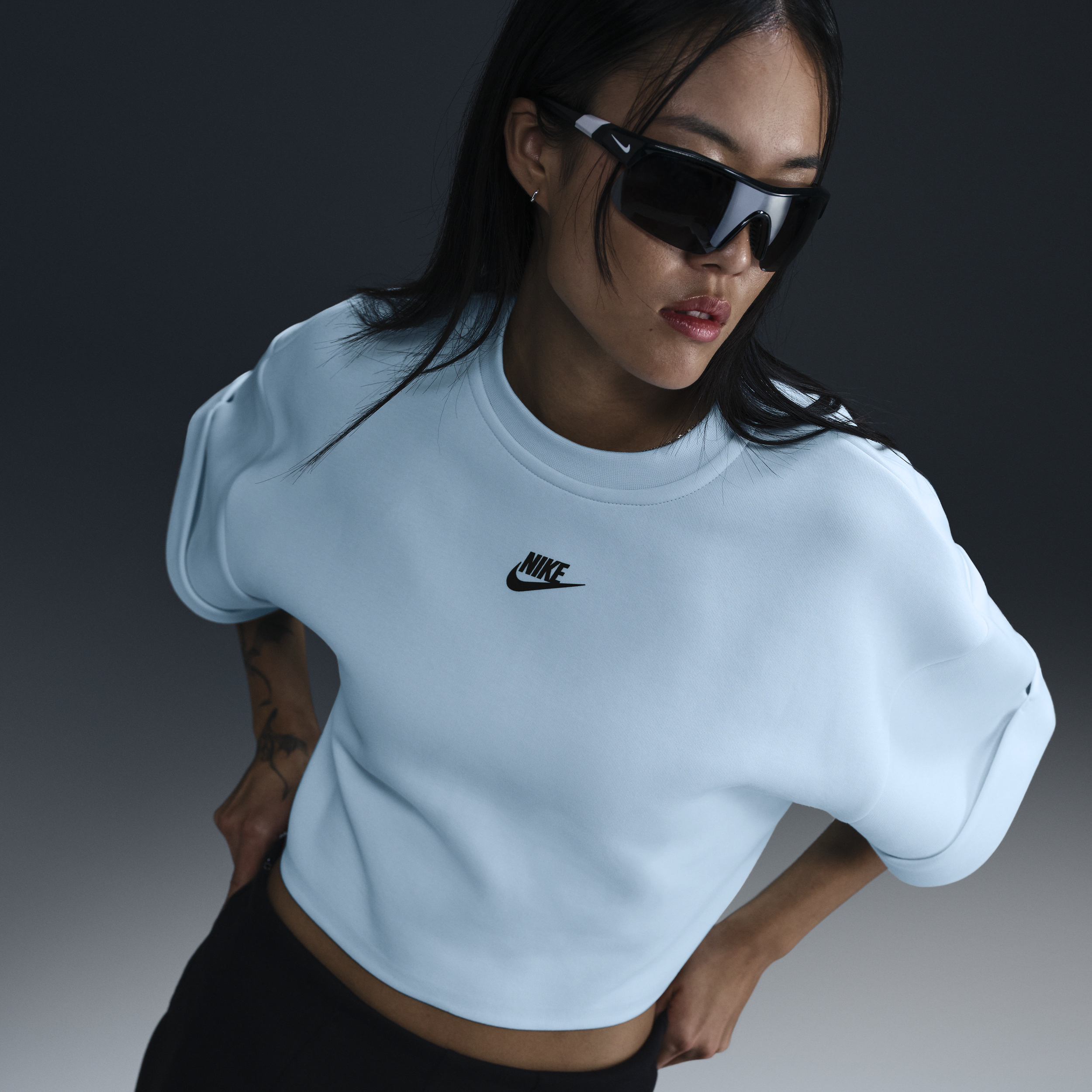 【ナイキ(NIKE)公式ストア】ナイキ スポーツウェア テック フリース ウィメンズ オーバーサイズド ショートスリーブ クロップド トップ FV6321-474 ブルー 【ナイキ(NIKE)公式ストア】ナイキ スポーツウェア テック フリース ウィメンズ オーバーサイズド ショートスリーブ クロップド トップ FV6321-474 ブルー
