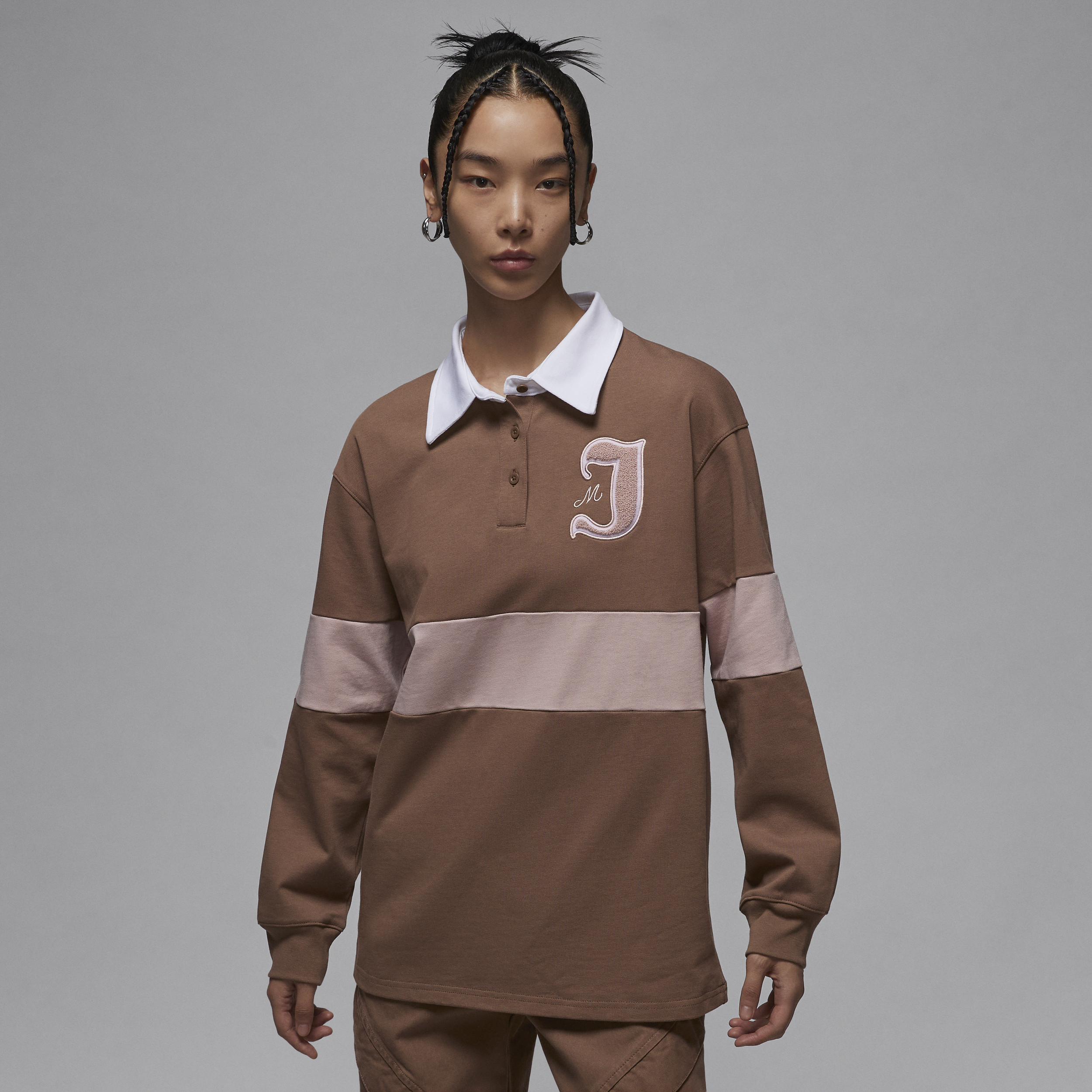 【ナイキ(NIKE)公式ストア】ジョーダン ウィメンズ ロングスリーブ トップ FV7183-223 ブラウン 【ナイキ(NIKE)公式ストア】ジョーダン ウィメンズ ロングスリーブ トップ FV7183-223 ブラウン