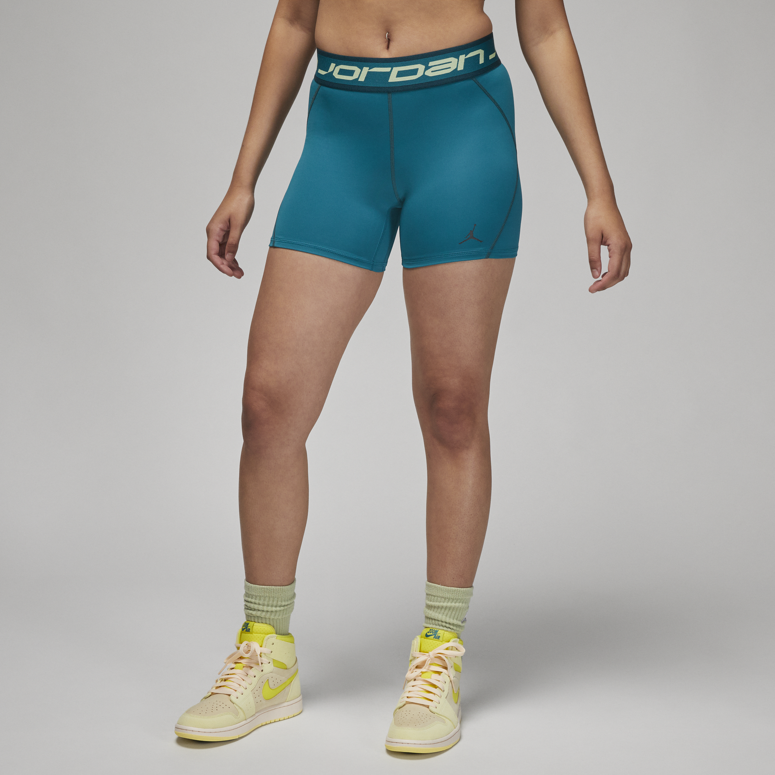 Jordan Sport damesshorts (13 cm) - Groen