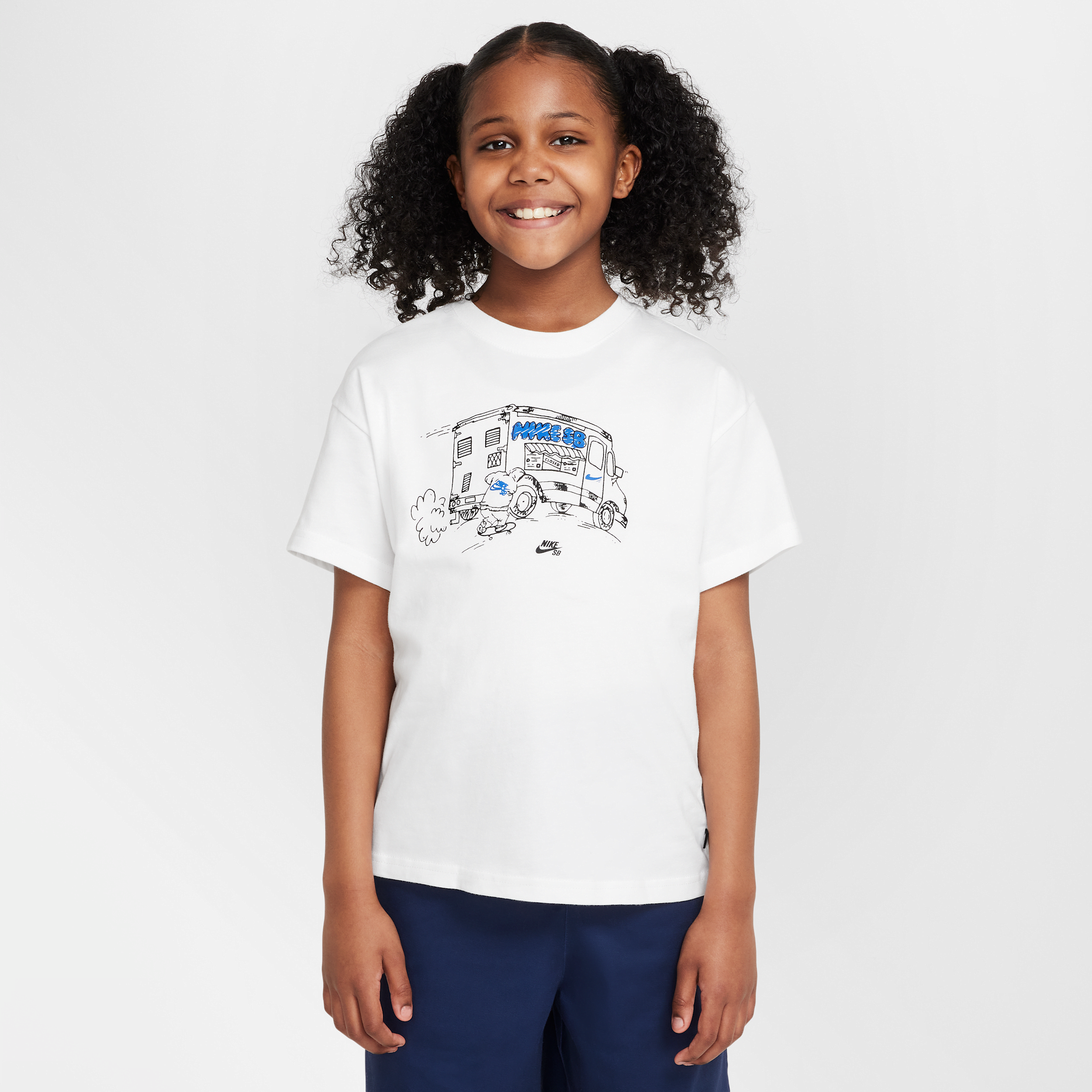 【ナイキ(NIKE)公式ストア】ナイキ SB ジュニア スケートボード Tシャツ HQ3226-100 ホワイト 【ナイキ(NIKE)公式ストア】ナイキ SB ジュニア スケートボード Tシャツ HQ3226-100 ホワイト