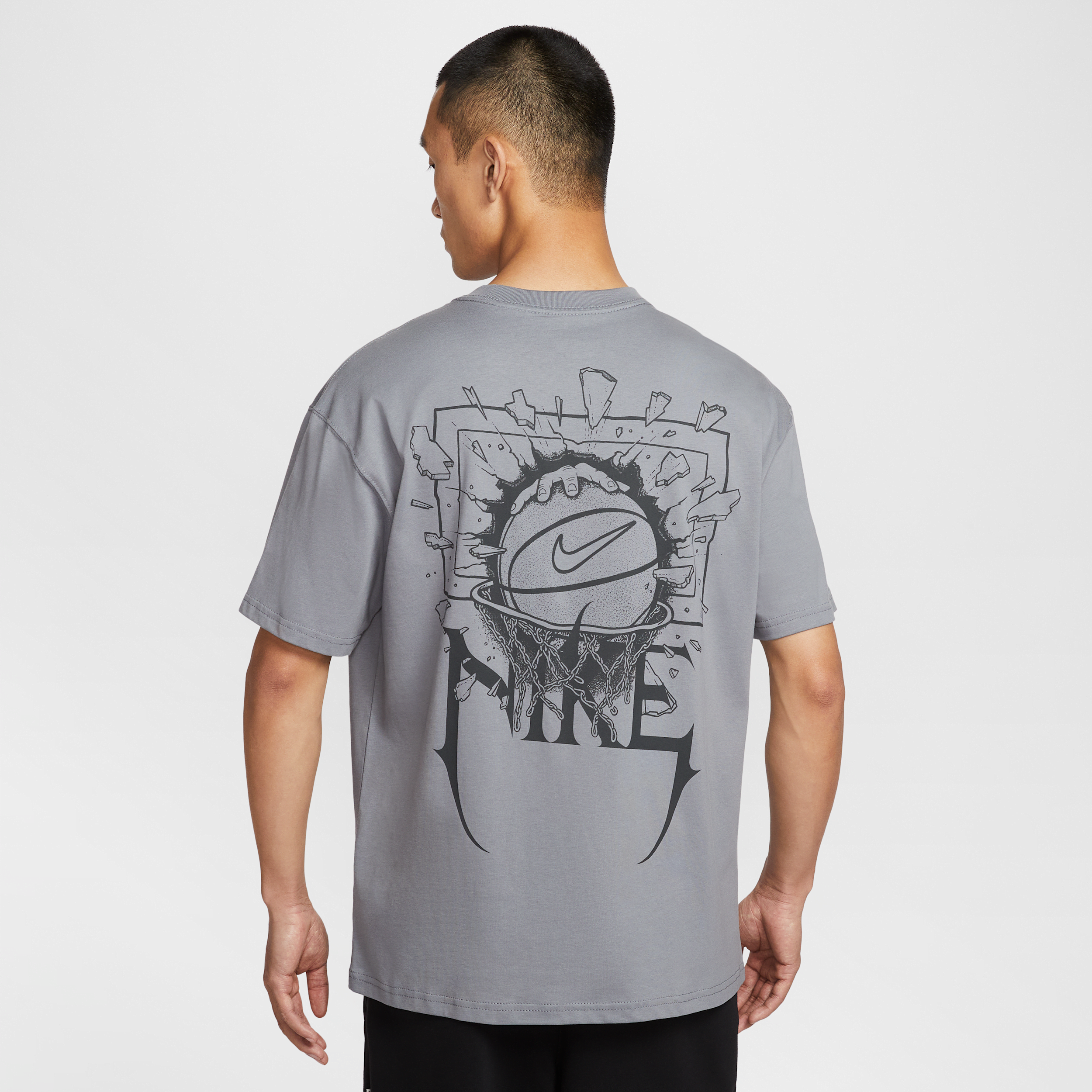 【ナイキ(NIKE)公式ストア】ナイキ メンズ マックス90 バスケットボール Tシャツ HJ3432-065 グレー 【ナイキ(NIKE)公式ストア】ナイキ メンズ マックス90 バスケットボール Tシャツ HJ3432-065 グレー