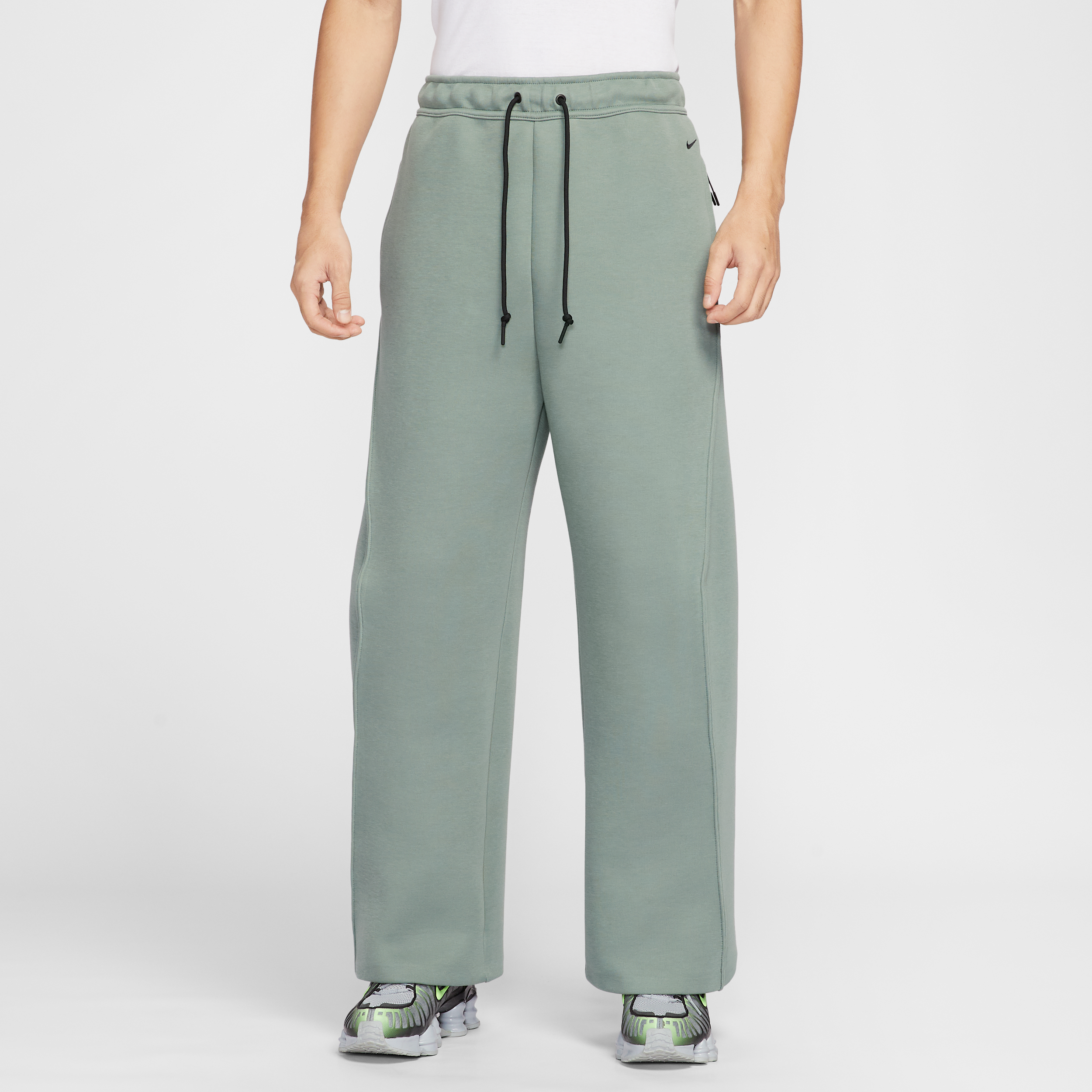 【ナイキ(NIKE)公式ストア】ナイキ テック メンズ フリース ルーズフィット オープンヘム パンツ HV6542-364 グレー 【ナイキ(NIKE)公式ストア】ナイキ テック メンズ フリース ルーズフィット オープンヘム パンツ HV6542-364 グレー