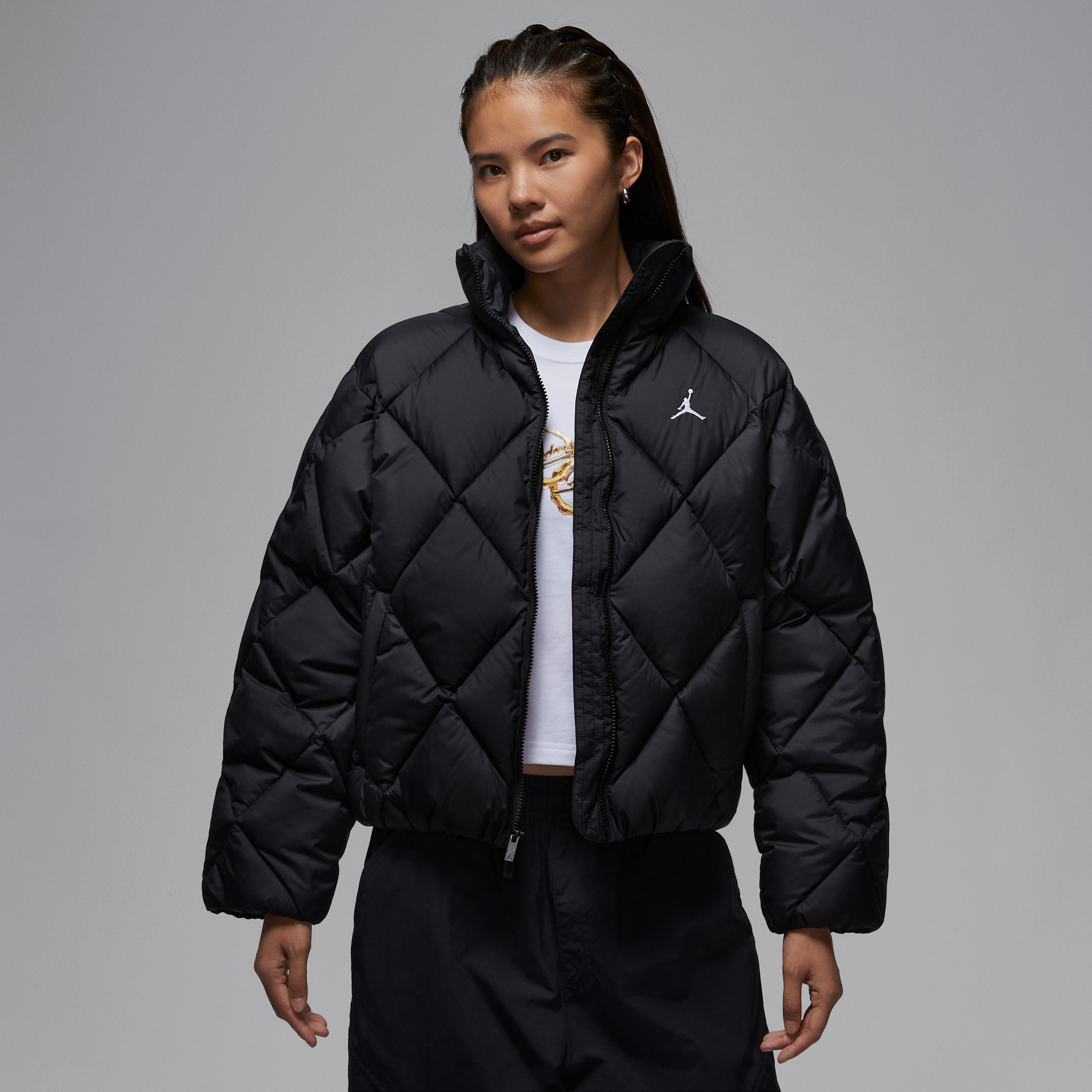 【ナイキ(NIKE)公式ストア】ジョーダン ブルックリン ウィメンズ キルテッド パファー ジャケット HV0418-010 ブラック 【ナイキ(NIKE)公式ストア】ジョーダン ブルックリン ウィメンズ キルテッド パファー ジャケット HV0418-010 ブラック