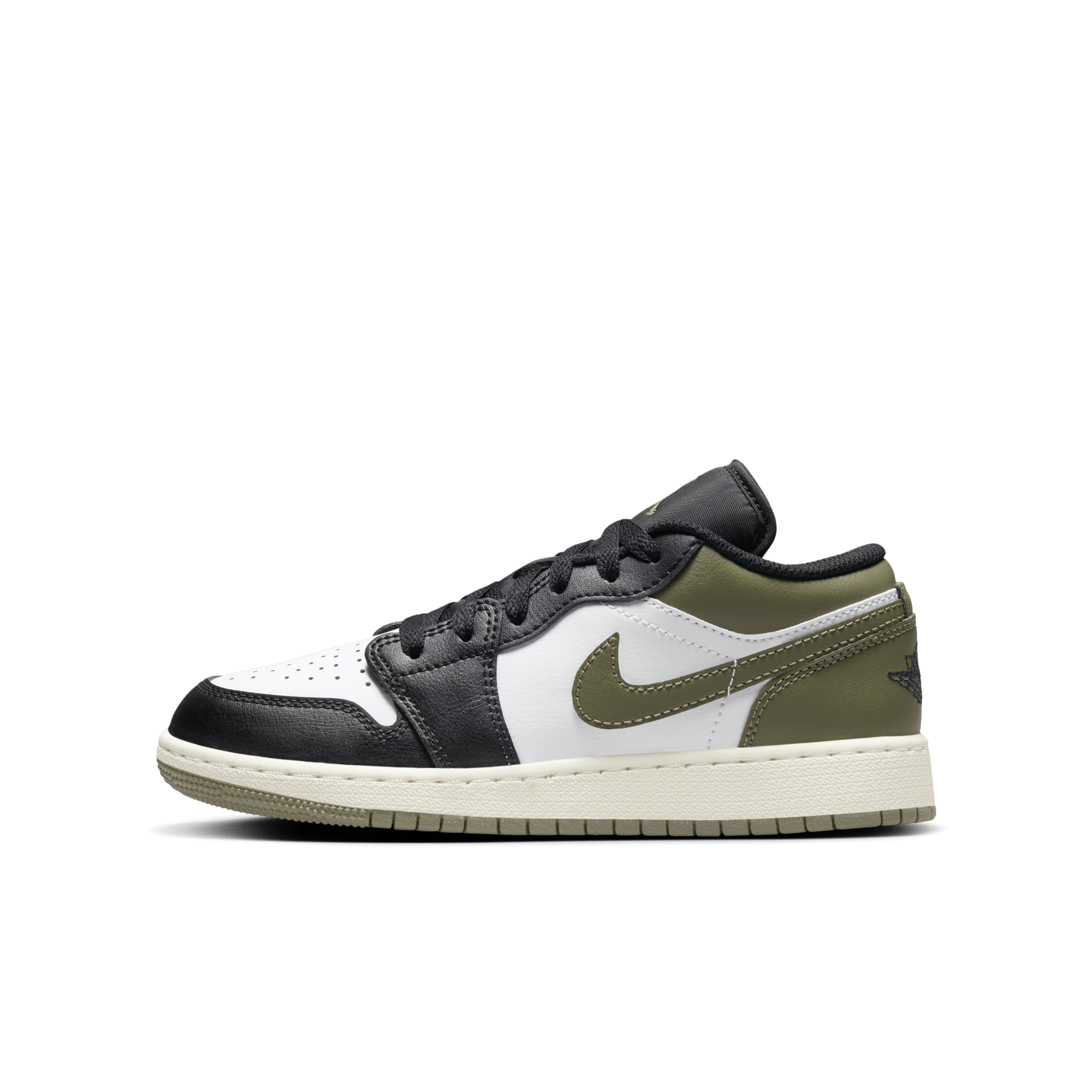 【ナイキ(NIKE)公式ストア】エア ジョーダン 1 LOW ジュニアシューズ 553560-092 ブラック 【ナイキ(NIKE)公式ストア】エア ジョーダン 1 LOW ジュニアシューズ 553560-092 ブラック