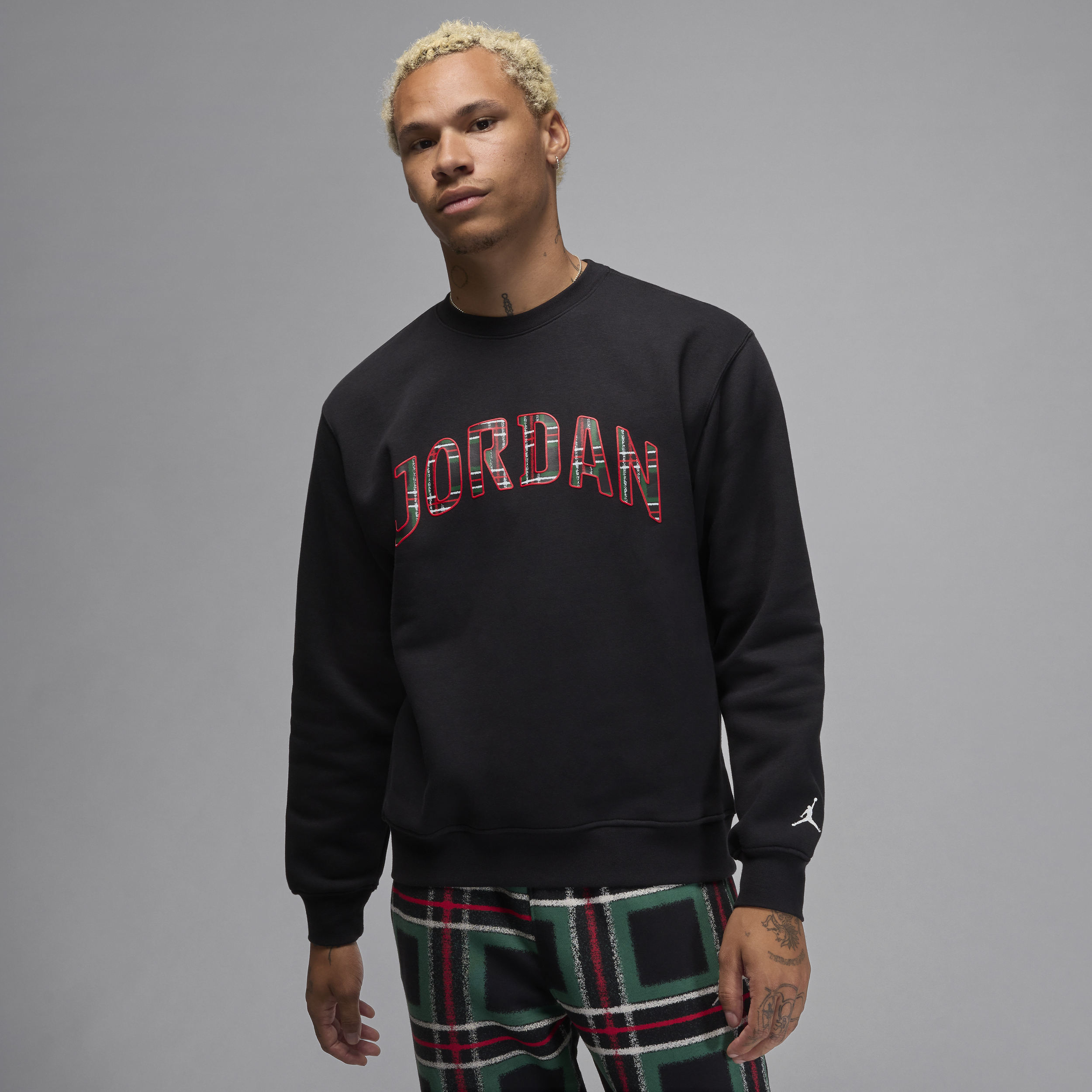 【ナイキ(NIKE)公式ストア】ジョーダン エッセンシャル メンズ フリース クルーネック スウェットシャツ FV7460-010 ブラック 【ナイキ(NIKE)公式ストア】ジョーダン エッセンシャル メンズ フリース クルーネック スウェットシャツ FV7460-010 ブラック