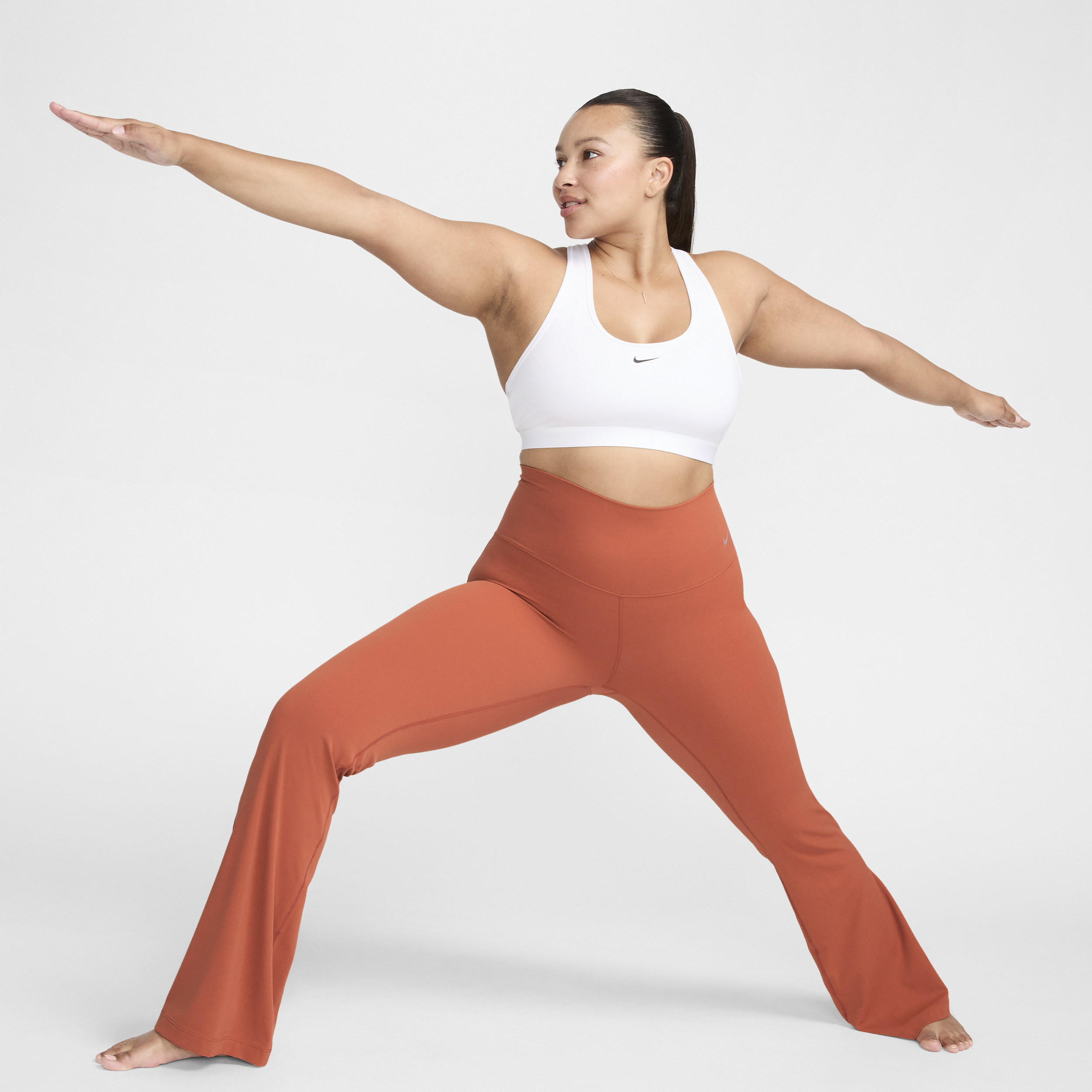 Højtaljede Nike Zenvy-leggings med svaj til kvinder - Orange