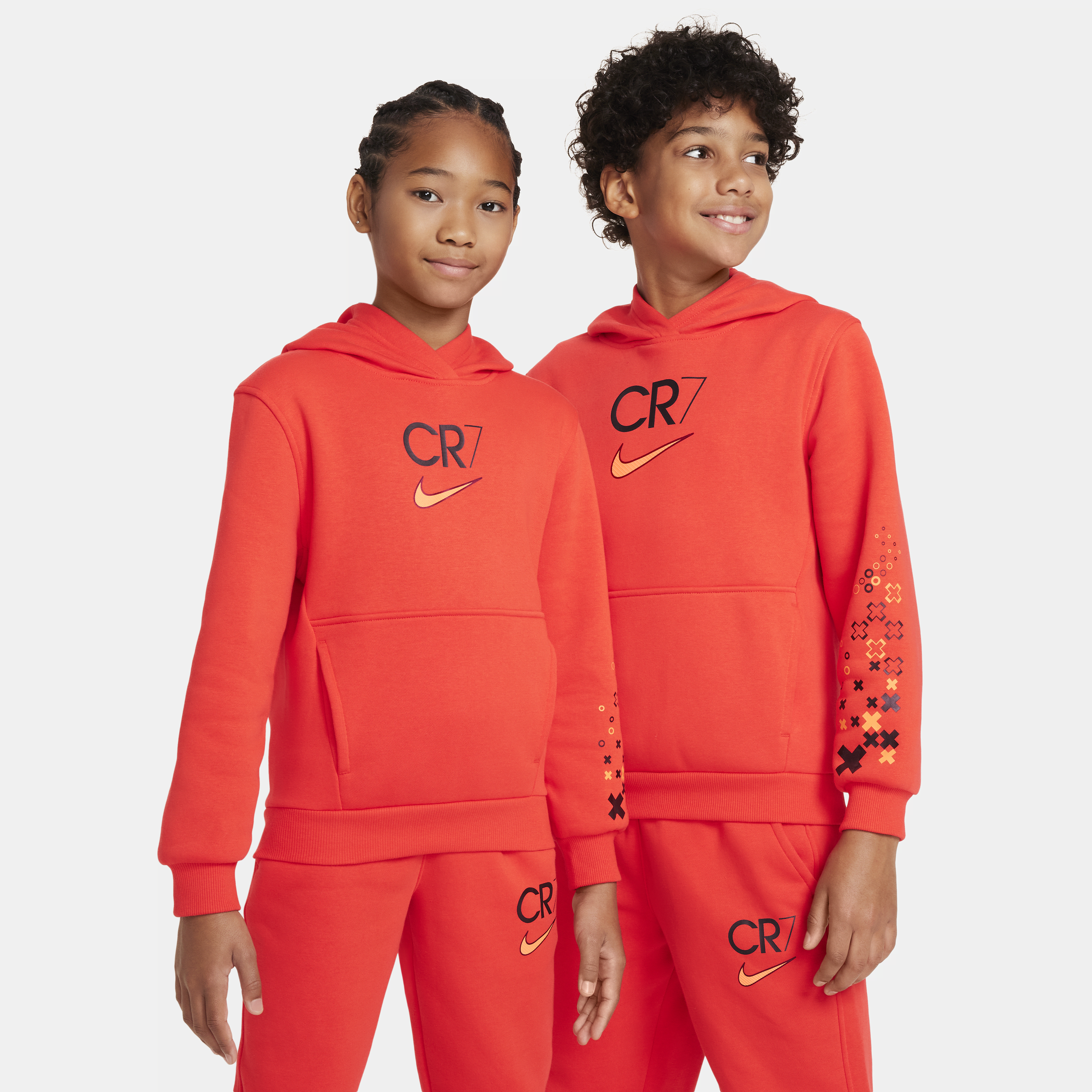 Nike CR7 Club Fleece-hættetrøje til større børn - rød