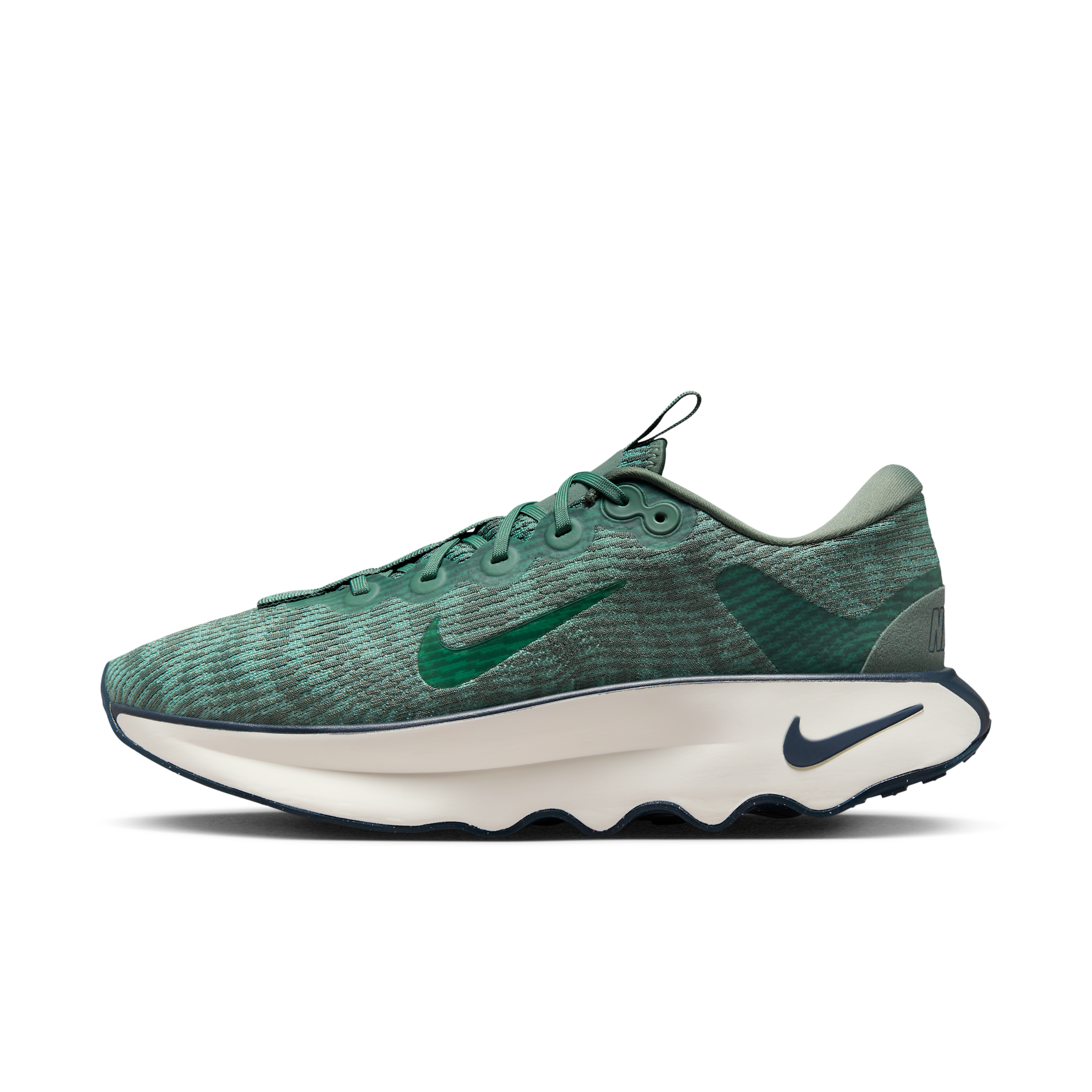 【ナイキ(NIKE)公式ストア】ナイキ モティバ メンズ ウォーキングシューズ DV1237-301 グレー 【ナイキ(NIKE)公式ストア】ナイキ モティバ メンズ ウォーキングシューズ DV1237-301 グレー