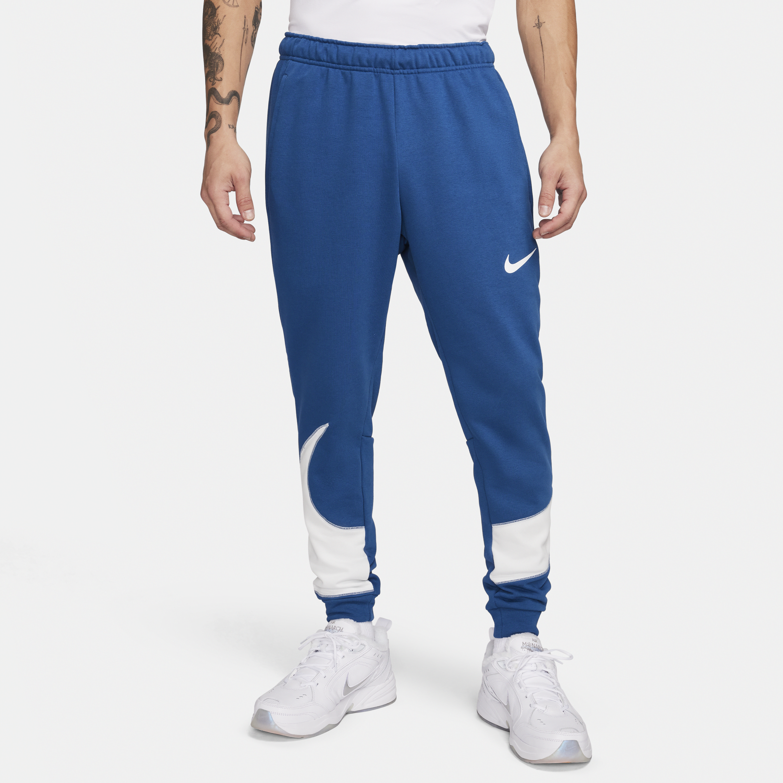 【ナイキ(NIKE)公式ストア】ナイキ Dri-FIT メンズ テーパード フィットネスパンツ FB8578-476 ブルー 【ナイキ(NIKE)公式ストア】ナイキ Dri-FIT メンズ テーパード フィットネスパンツ FB8578-476 ブルー