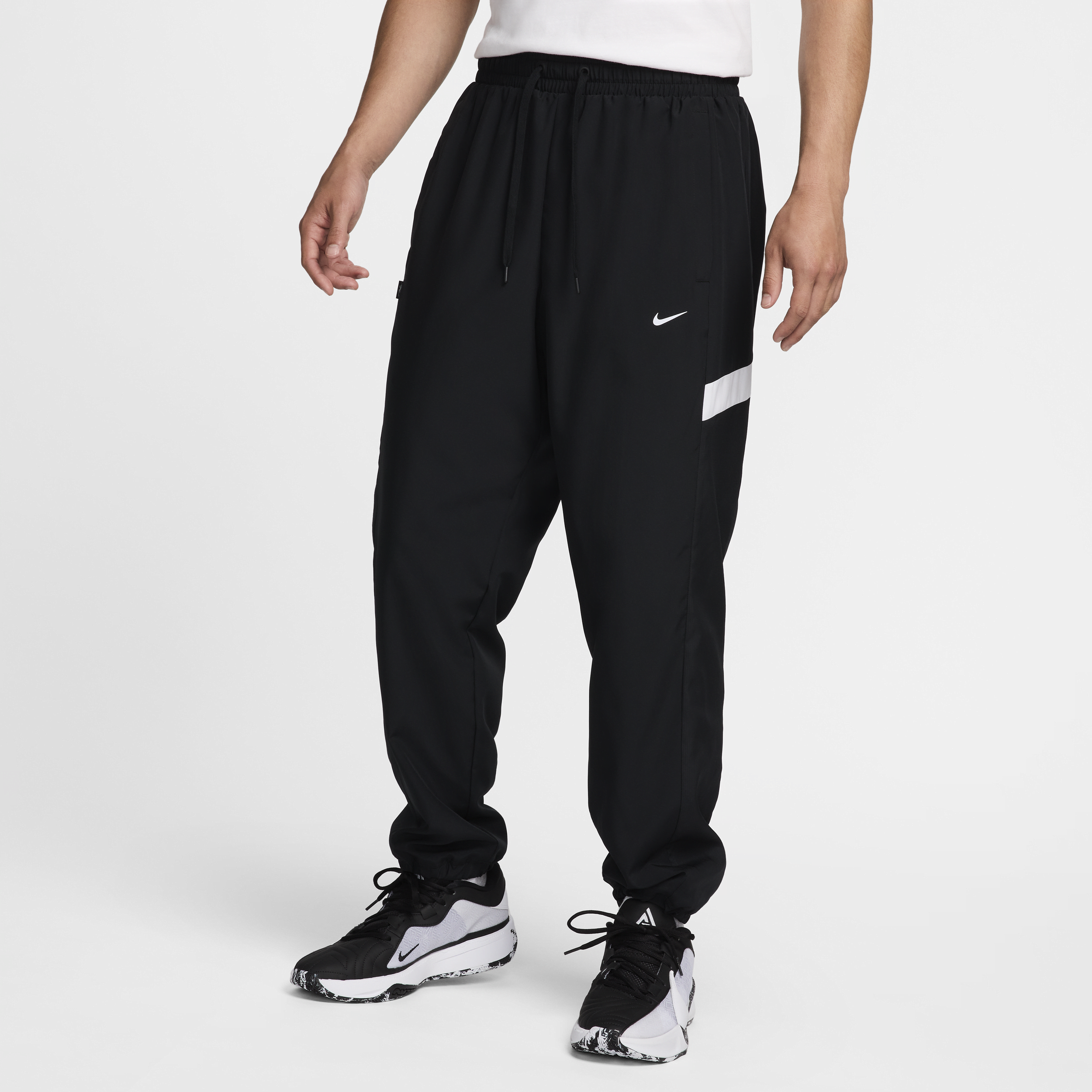 【ナイキ(NIKE)公式ストア】ナイキ アイコン メンズ ウーブン バスケットボールパンツ FZ0251-010 ブラック 【ナイキ(NIKE)公式ストア】ナイキ アイコン メンズ ウーブン バスケットボールパンツ FZ0251-010 ブラック