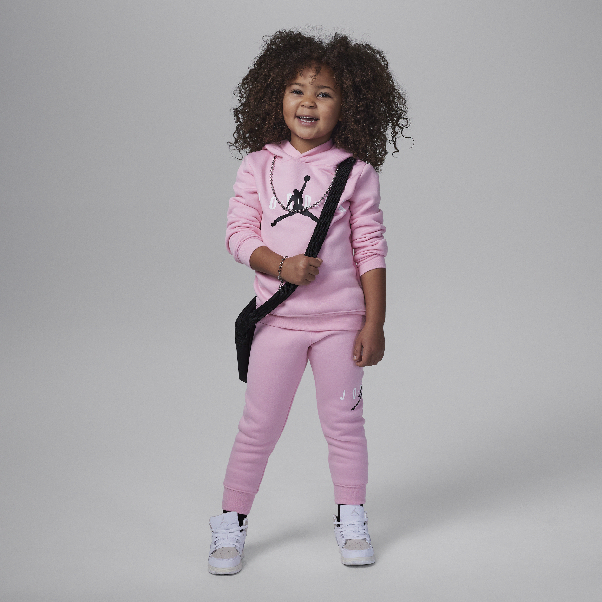 Nike Completo in 2 pezzi con felpa pullover con cappuccio Jordan Recycled – Bimbo/a - Rosa
