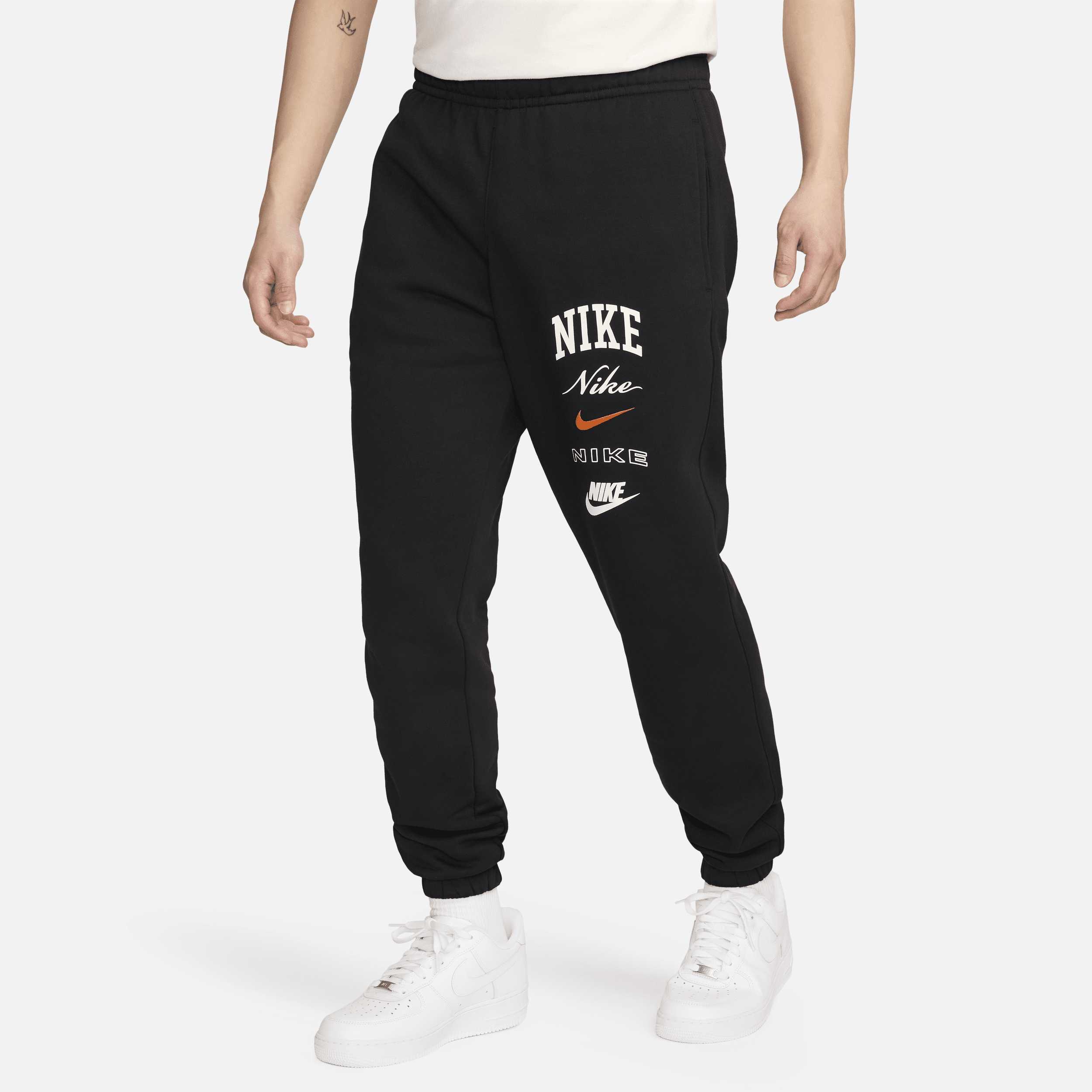 【ナイキ(NIKE)公式ストア】ナイキ クラブ フリース メンズパンツ FN2644-010 ブラック 【ナイキ(NIKE)公式ストア】ナイキ クラブ フリース メンズパンツ FN2644-010 ブラック