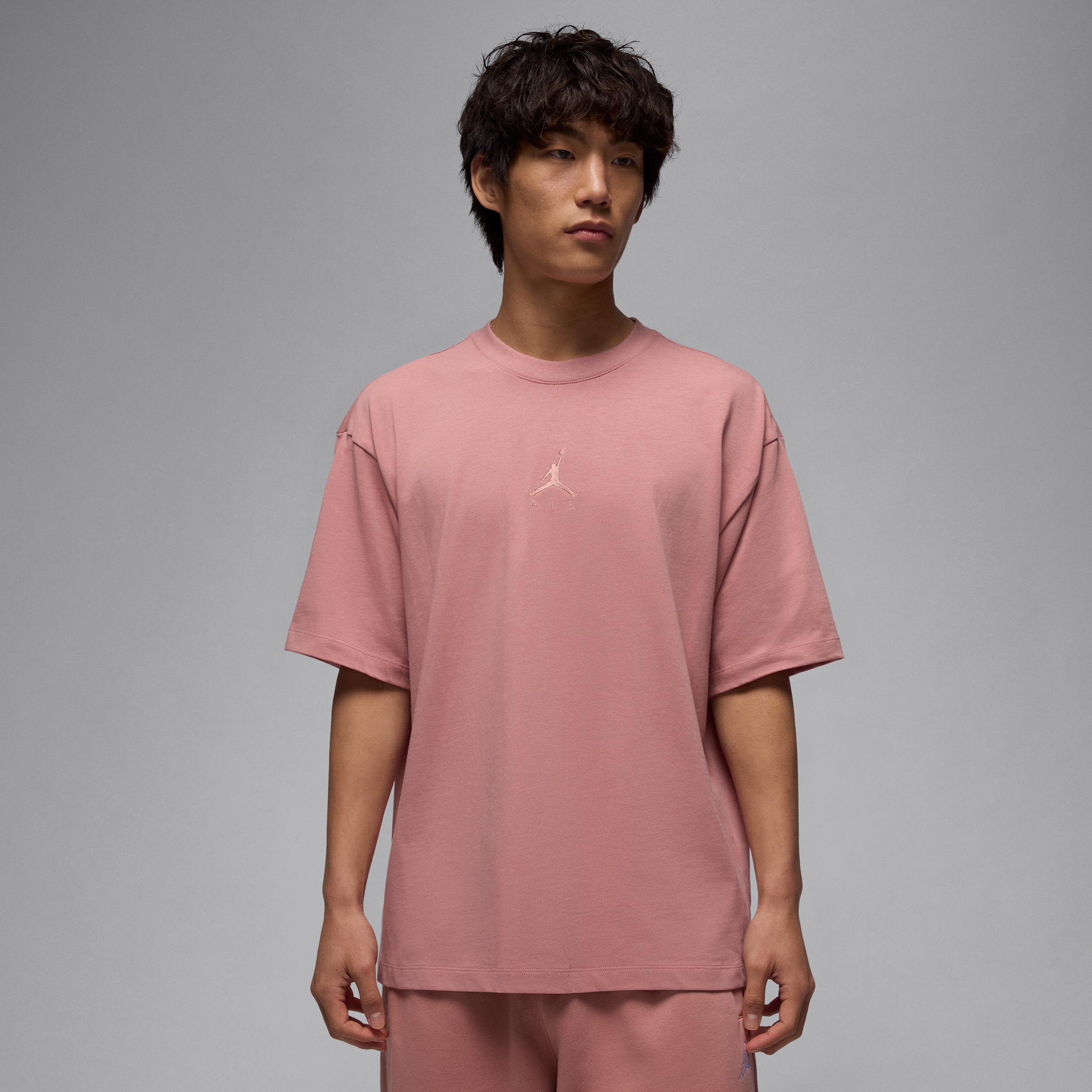 【ナイキ(NIKE)公式ストア】ジョーダン フライト エッセンシャル メンズ オーバーサイズド Tシャツ IB7345-685 ピンク 【ナイキ(NIKE)公式ストア】ジョーダン フライト エッセンシャル メンズ オーバーサイズド Tシャツ IB7345-685 ピンク