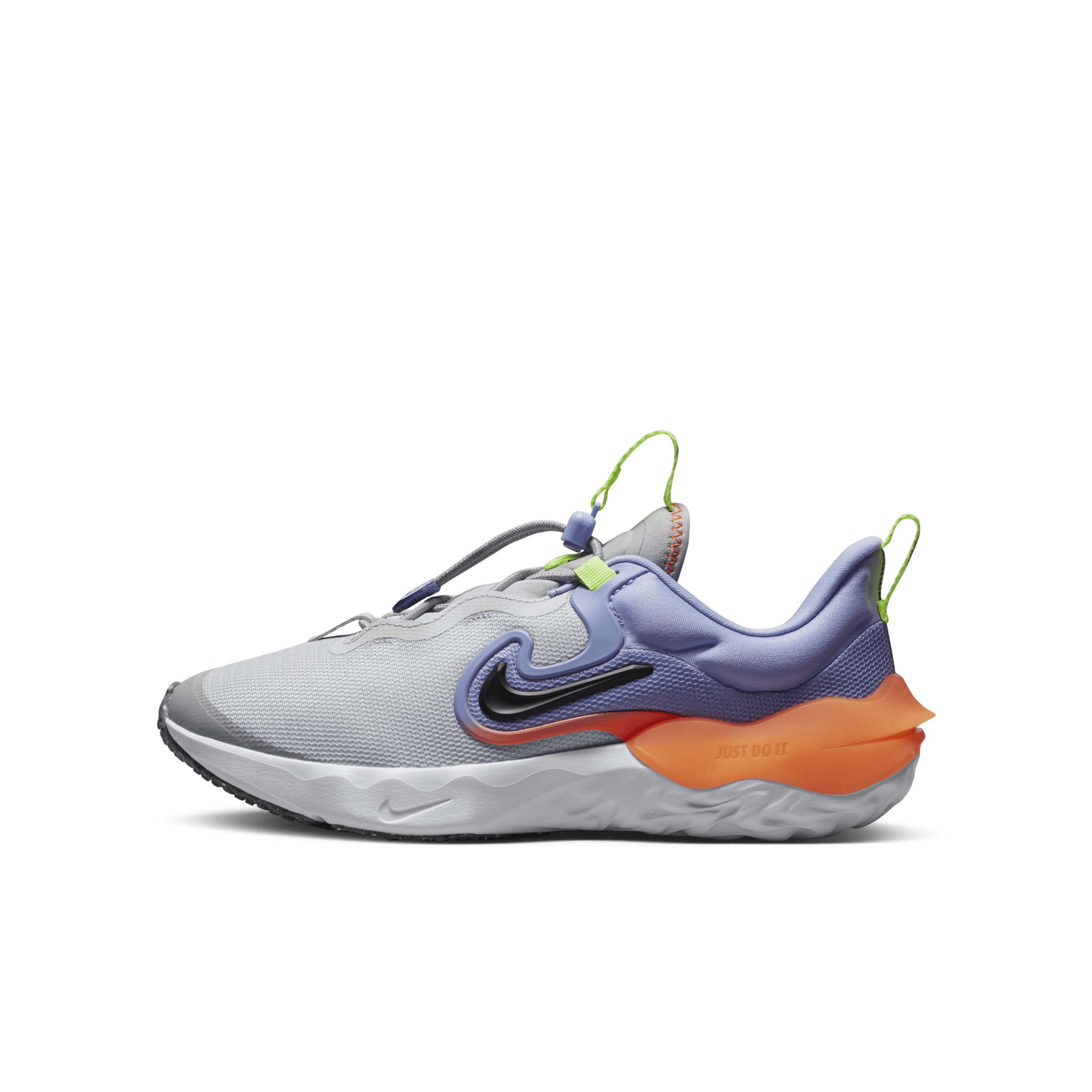 【ナイキ(NIKE)公式ストア】ナイキ ラン フロー ジュニア ランニングシューズ DR0472-002 グレー 【ナイキ(NIKE)公式ストア】ナイキ ラン フロー ジュニア ランニングシューズ DR0472-002 グレー