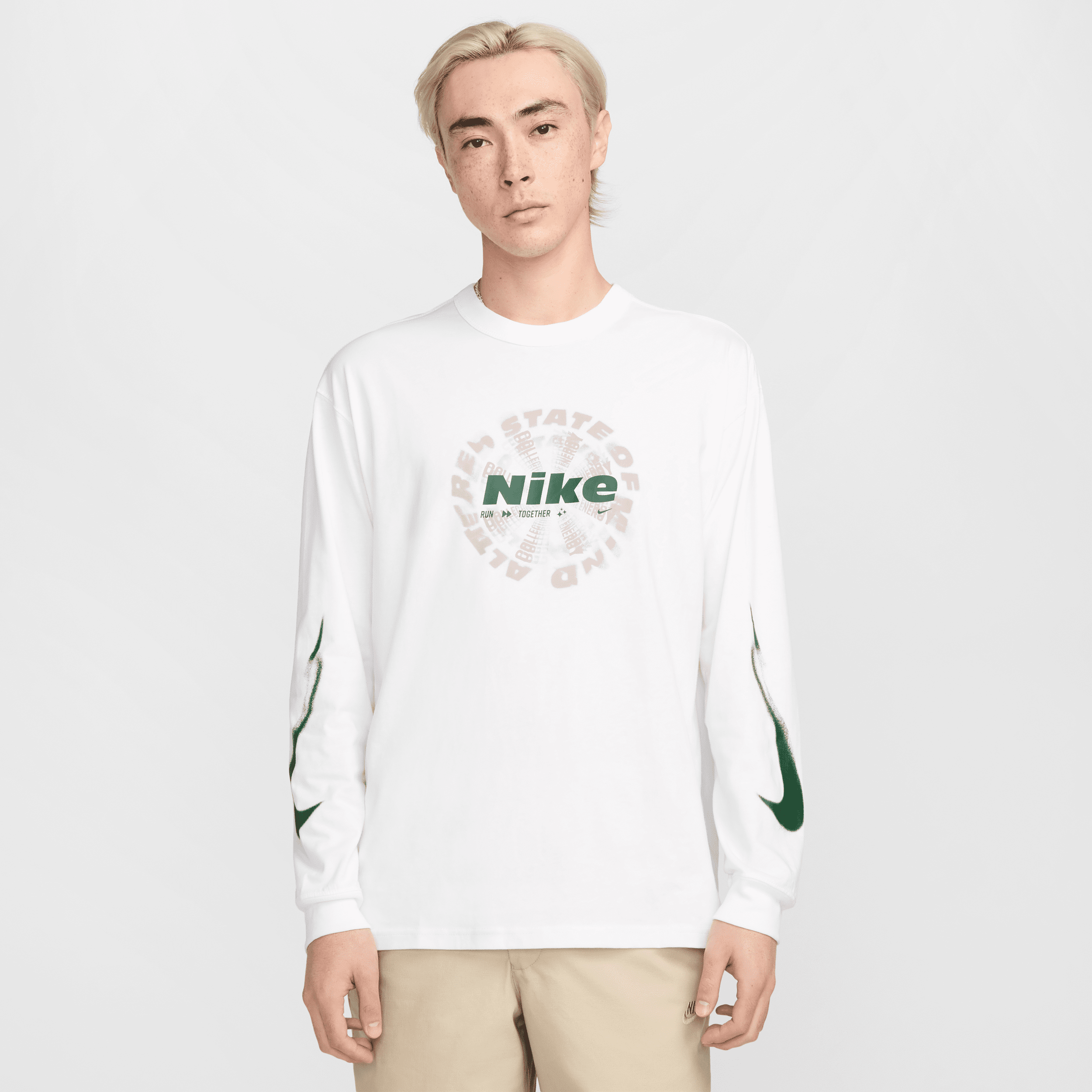 【ナイキ(NIKE)公式ストア】ナイキ スポーツウェア メンズ ロングスリーブ Tシャツ HV4908-100 ホワイト 【ナイキ(NIKE)公式ストア】ナイキ スポーツウェア メンズ ロングスリーブ Tシャツ HV4908-100 ホワイト