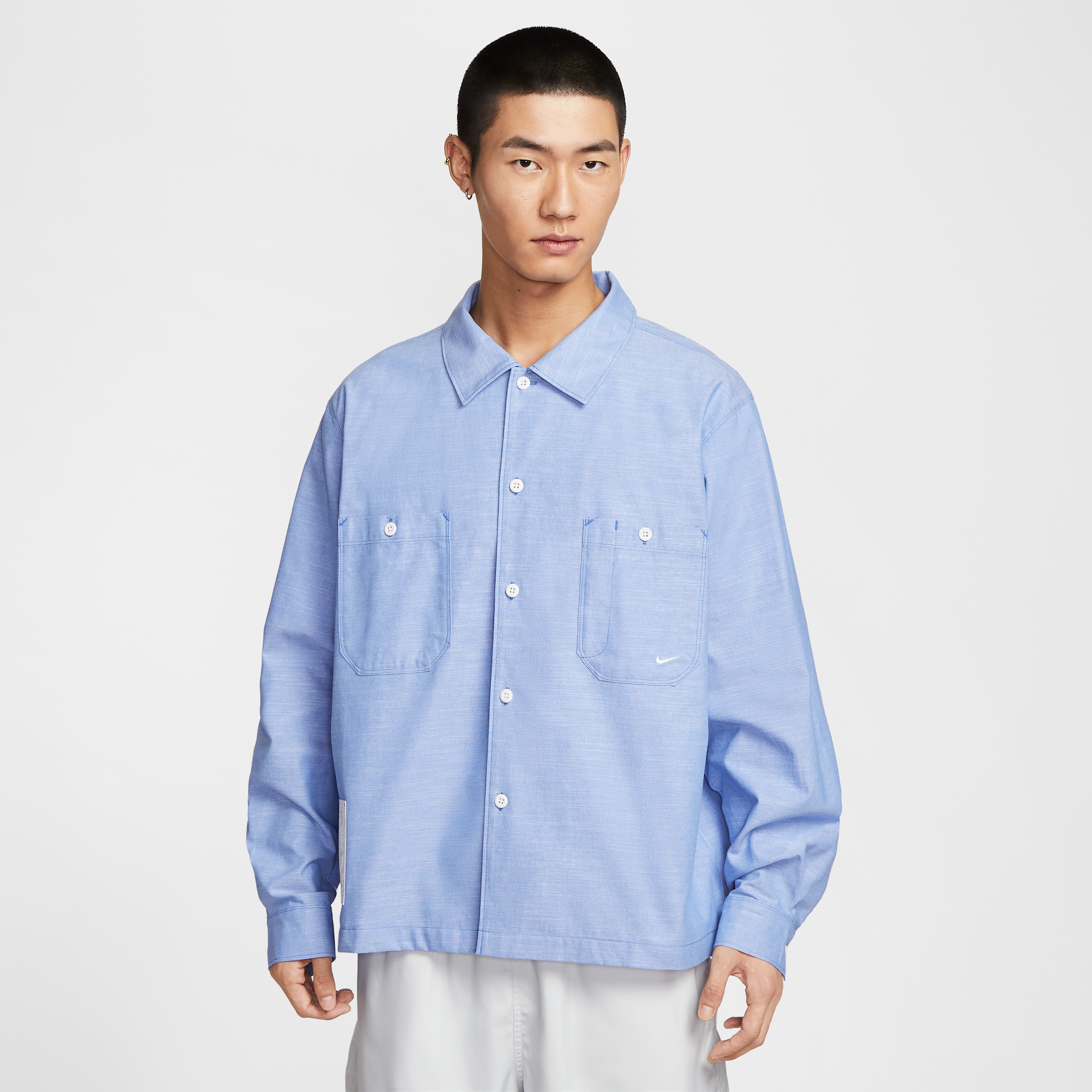【ナイキ(NIKE)公式ストア】ナイキ ライフ メンズ シャンブレー ロングスリーブ ペインターズ シャツ HV0883-411 ブルー 【ナイキ(NIKE)公式ストア】ナイキ ライフ メンズ シャンブレー ロングスリーブ ペインターズ シャツ HV0883-411 ブルー