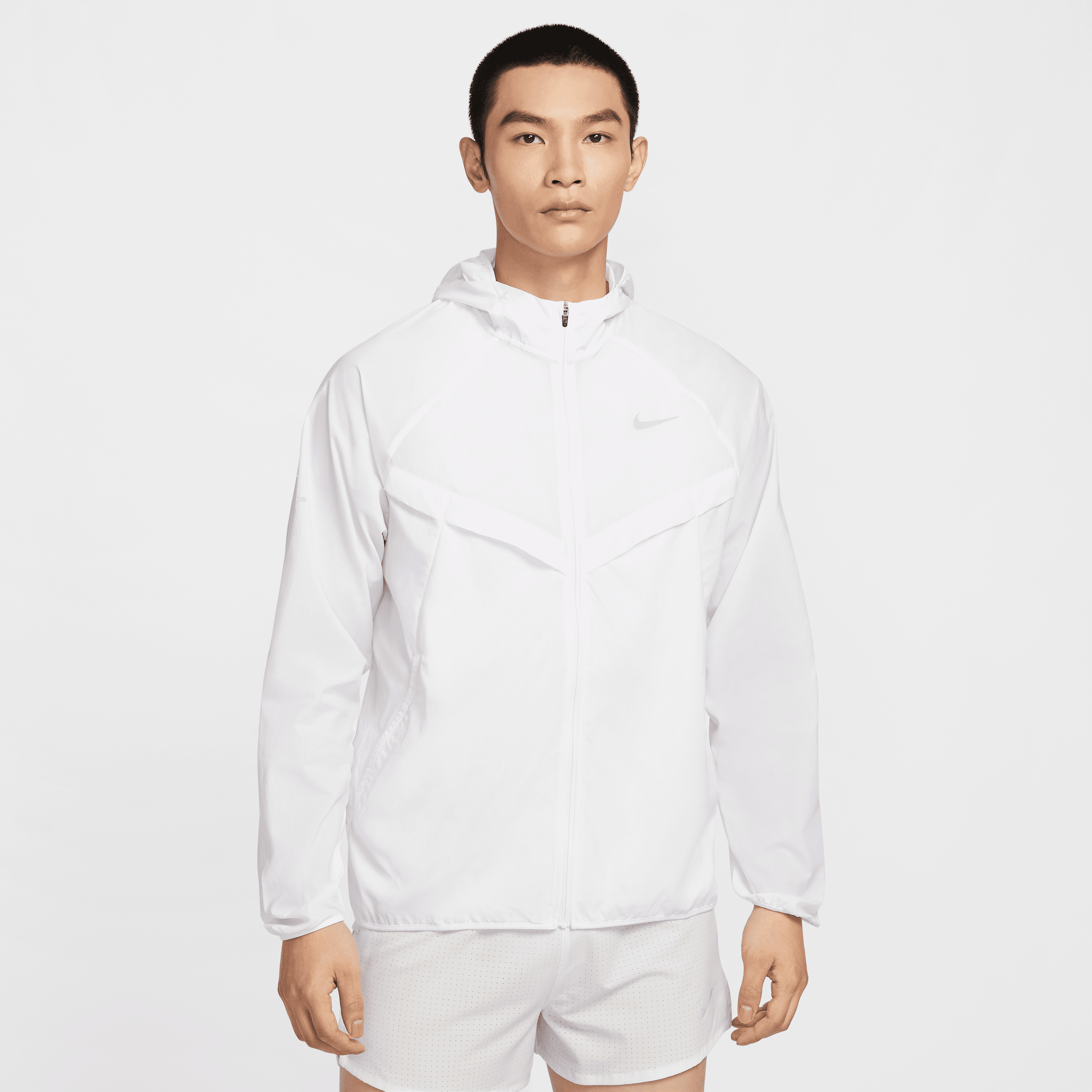 【ナイキ(NIKE)公式ストア】ナイキ ストライド メンズ レペル UV ランニングジャケット HV4549-100 ホワイト 【ナイキ(NIKE)公式ストア】ナイキ ストライド メンズ レペル UV ランニングジャケット HV4549-100 ホワイト