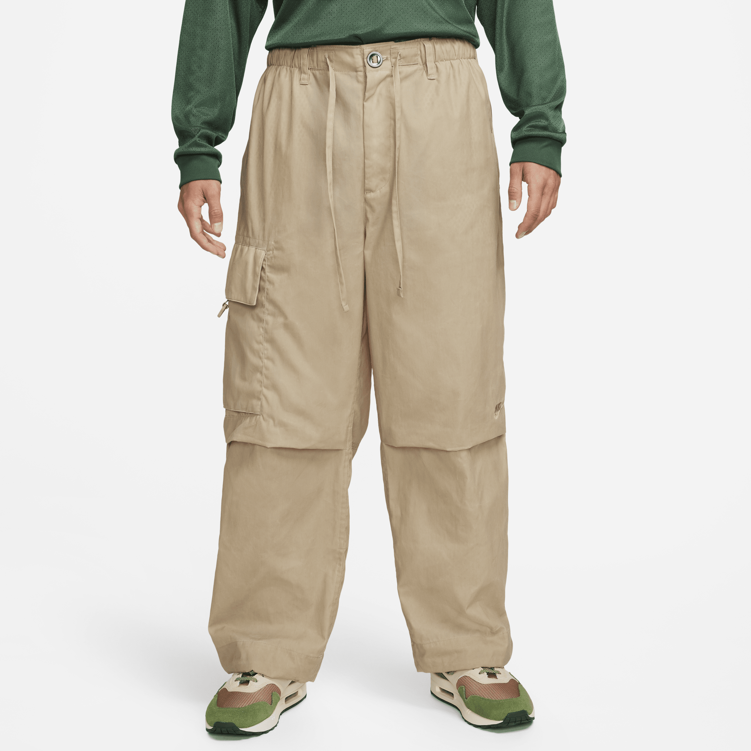 【ナイキ(NIKE)公式ストア】ナイキ スポーツウェア テック パック メンズ ワックスド キャンバス カーゴ パンツ FN2615-247 ブラウン 【ナイキ(NIKE)公式ストア】ナイキ スポーツウェア テック パック メンズ ワックスド キャンバス カーゴ パンツ FN2615-247 ブラウン
