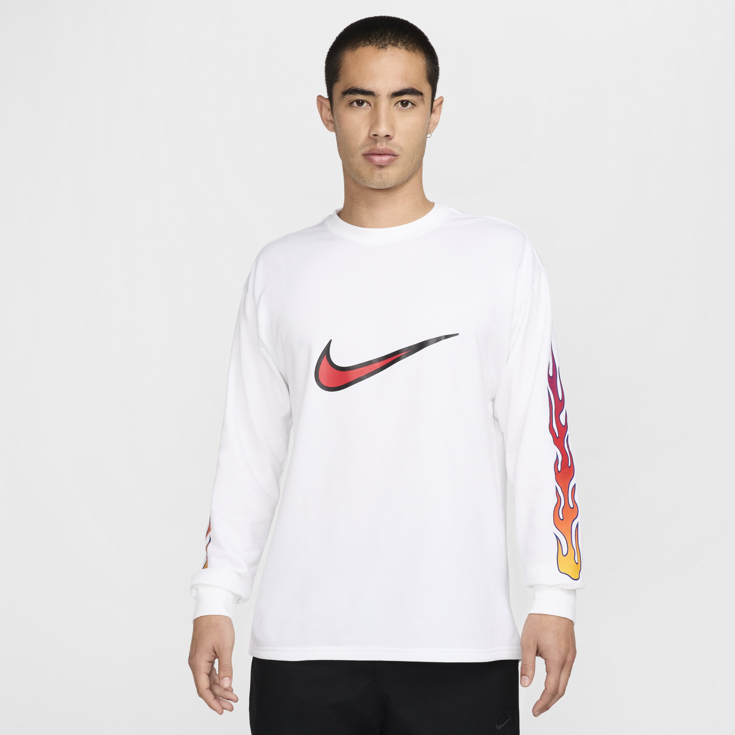 【ナイキ(NIKE)公式ストア】ナイキ メンズ ロングスリーブ Tシャツ IB7539-100 ホワイト 【ナイキ(NIKE)公式ストア】ナイキ メンズ ロングスリーブ Tシャツ IB7539-100 ホワイト