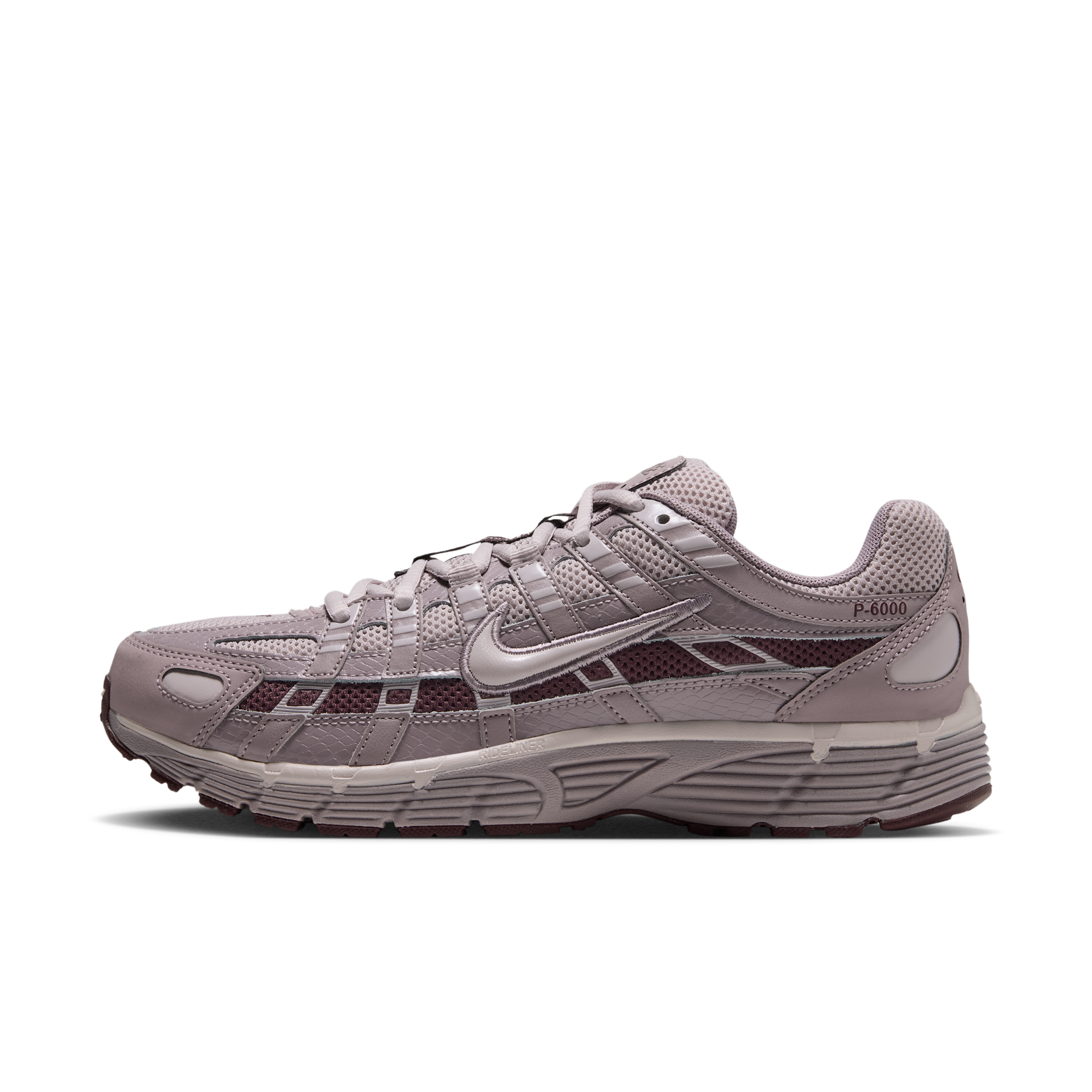 Nike P-6000, vue de côté