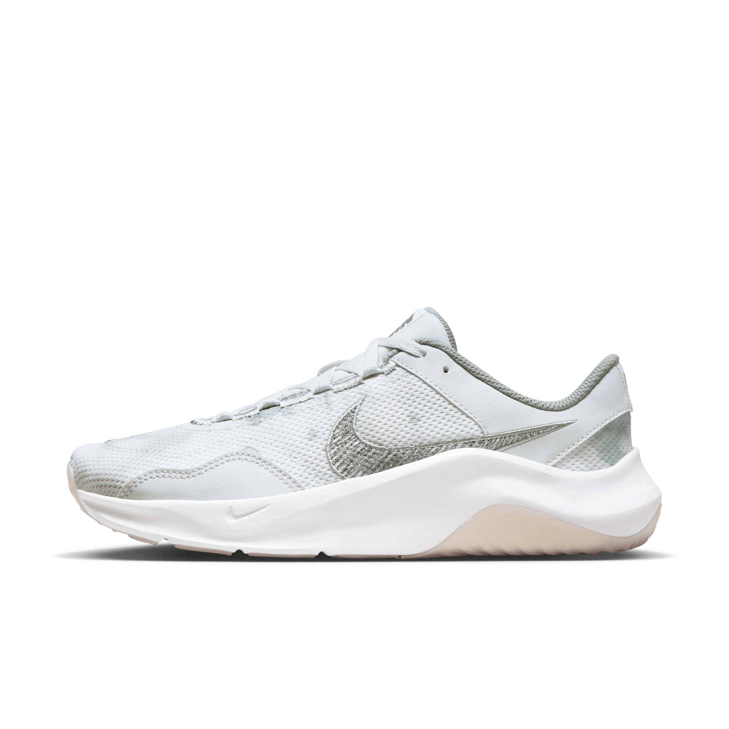 【ナイキ(NIKE)公式ストア】ナイキ レジェンド エッセンシャル 3 ネクスト ネイチャー プレミアム ウィメンズ トレーニングシューズ DV9008-001 グレー 【ナイキ(NIKE)公式ストア】ナイキ レジェンド エッセンシャル 3 ネクスト ネイチャー プレミアム ウィメンズ トレーニングシューズ DV9008-001 グレー