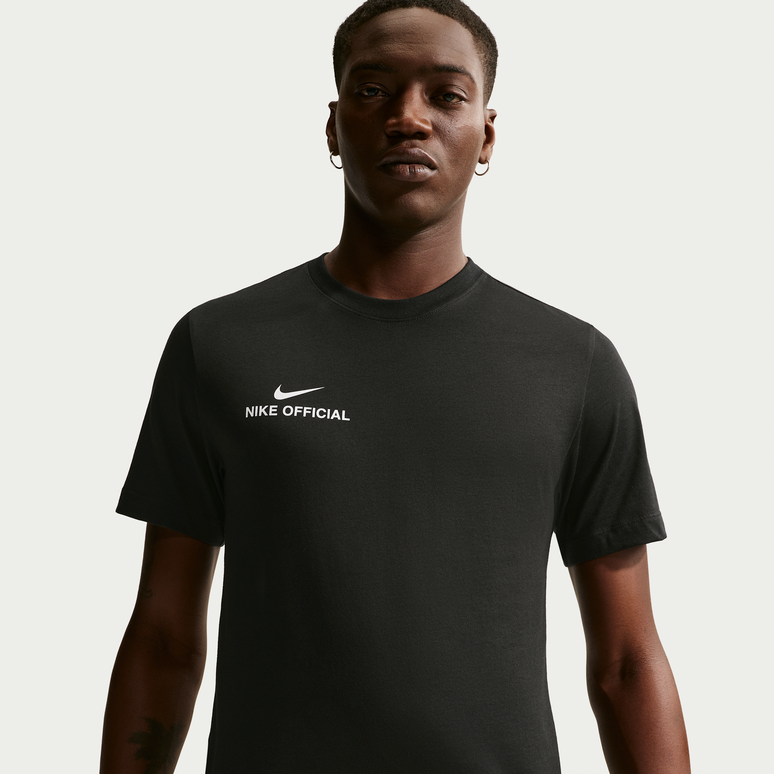 Nike T-Shirt - Black | IH1143-010 | FOOTY.COM